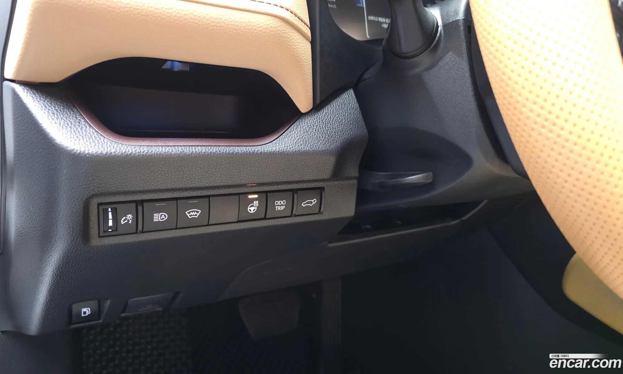 Toyota RAV4 2024 — 12
