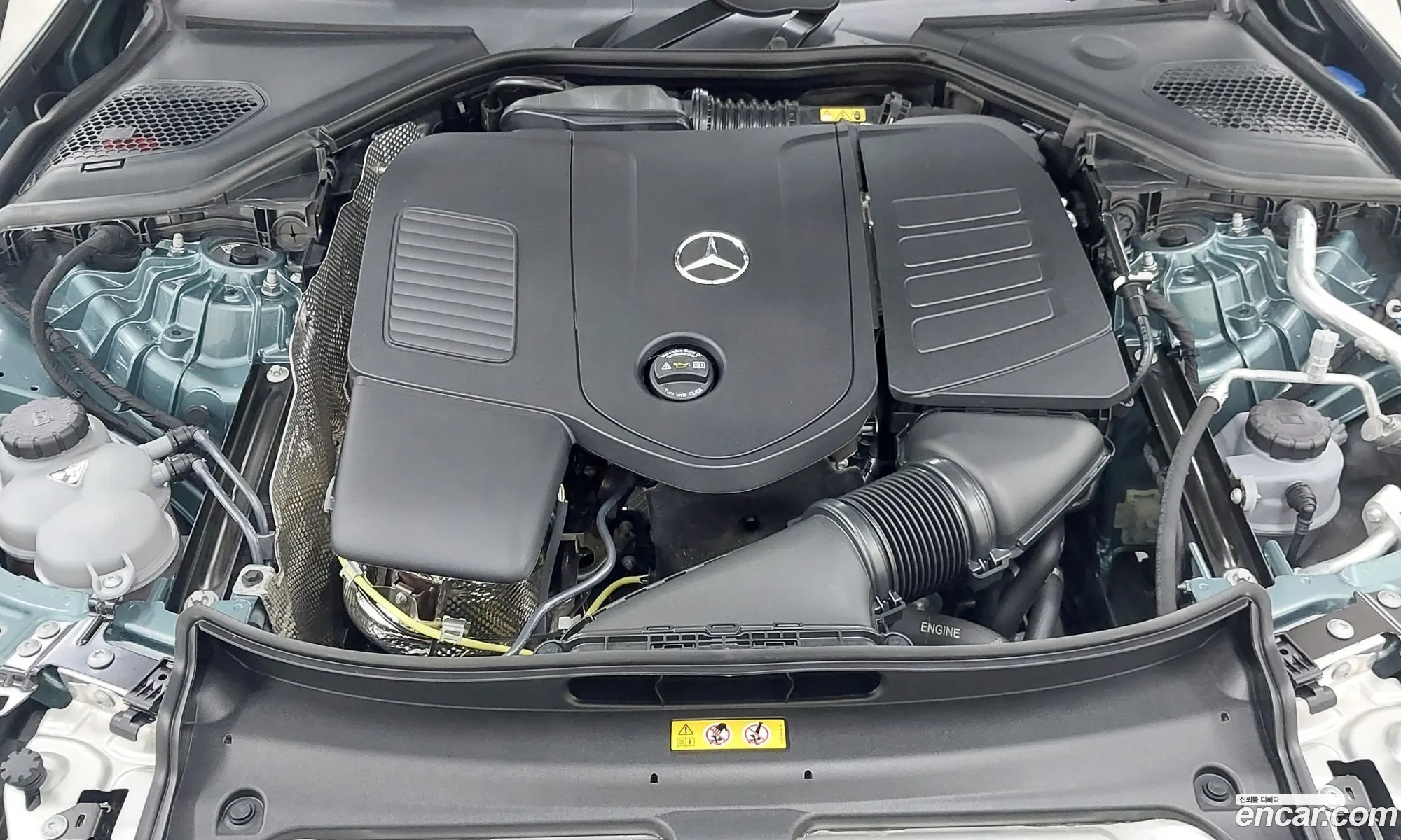 Mercedes-Benz E-Class W214 2025 — 11