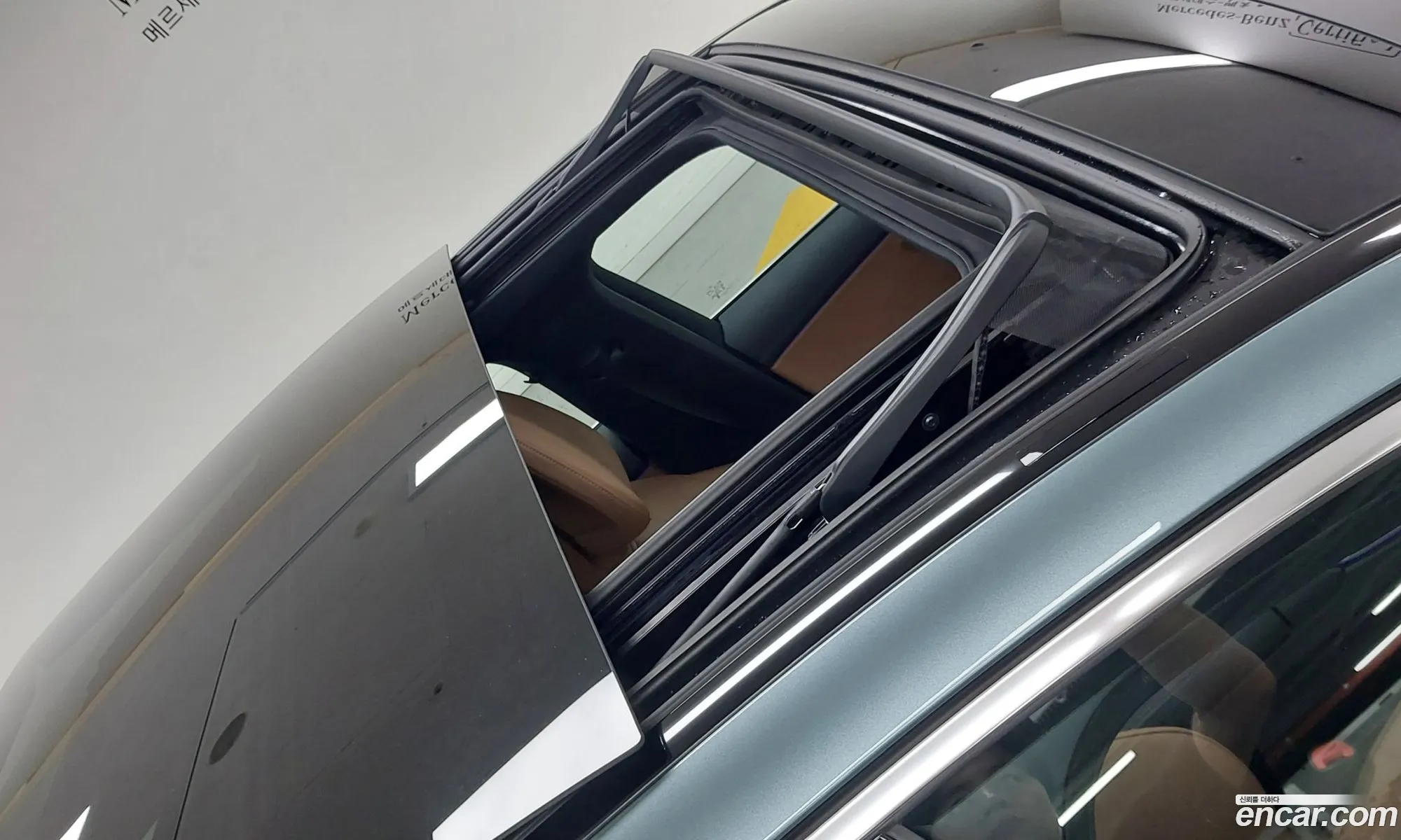 Mercedes-Benz E-Class W214 2025 — 5