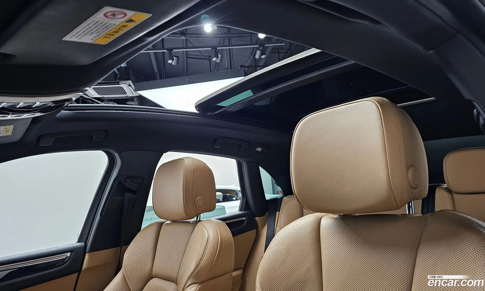 Porsche Macan 2017 WP1AD295XHLB70703 — 29
