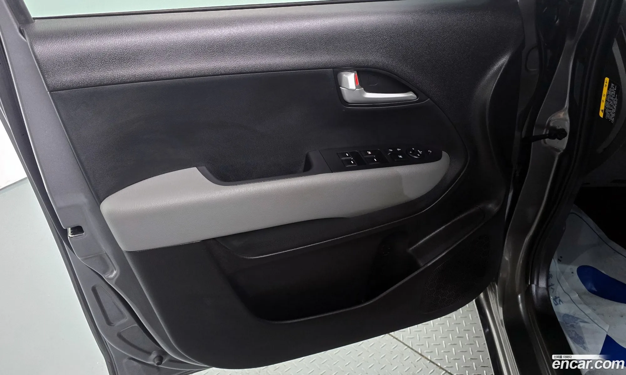 Kia Kia Ray 2024 — 12