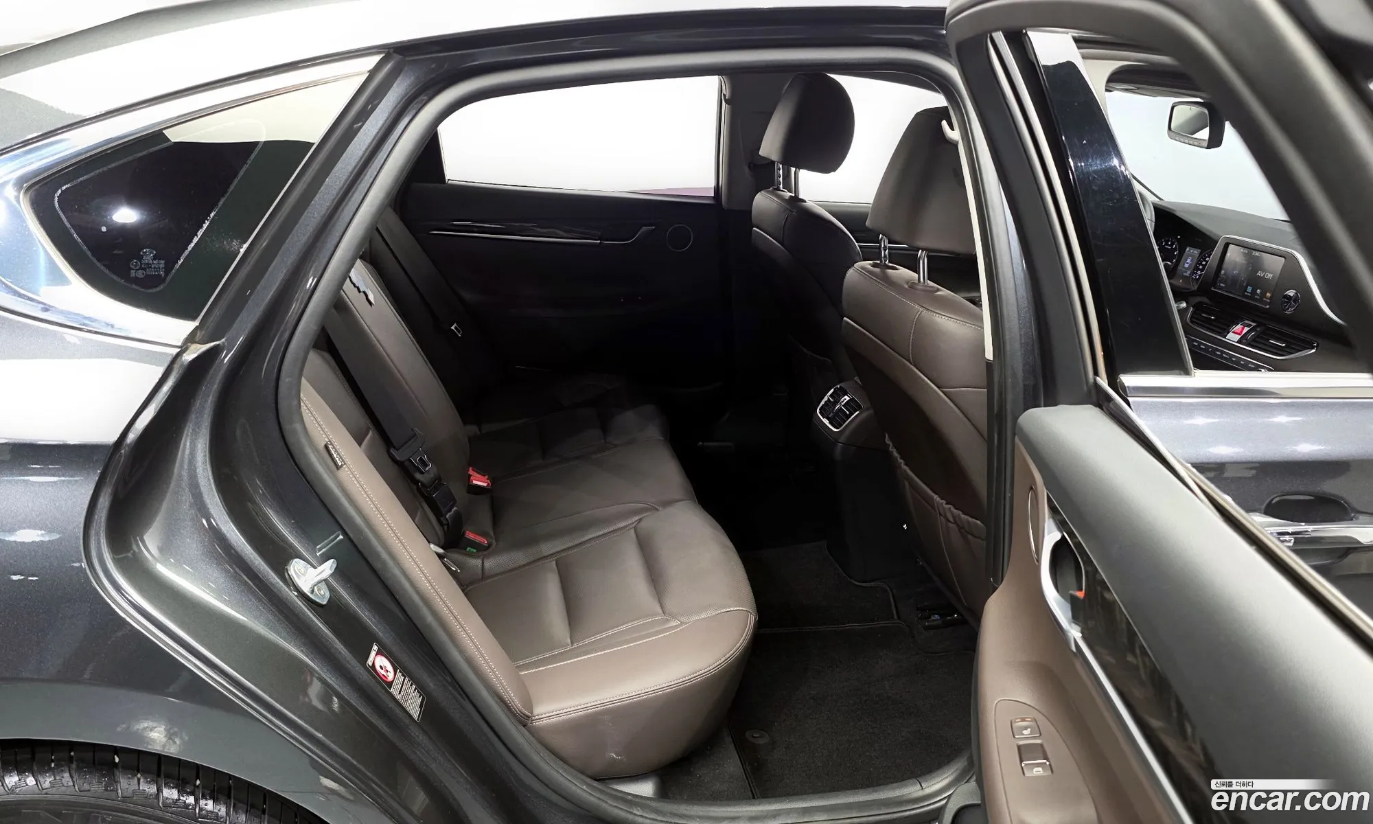 Hyundai Grandeur IG 2019 — 30