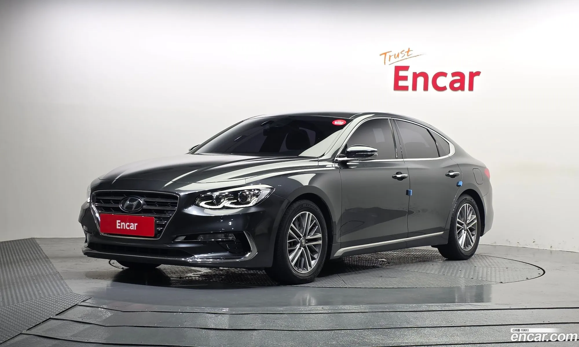 Hyundai Grandeur IG 2019 — 3