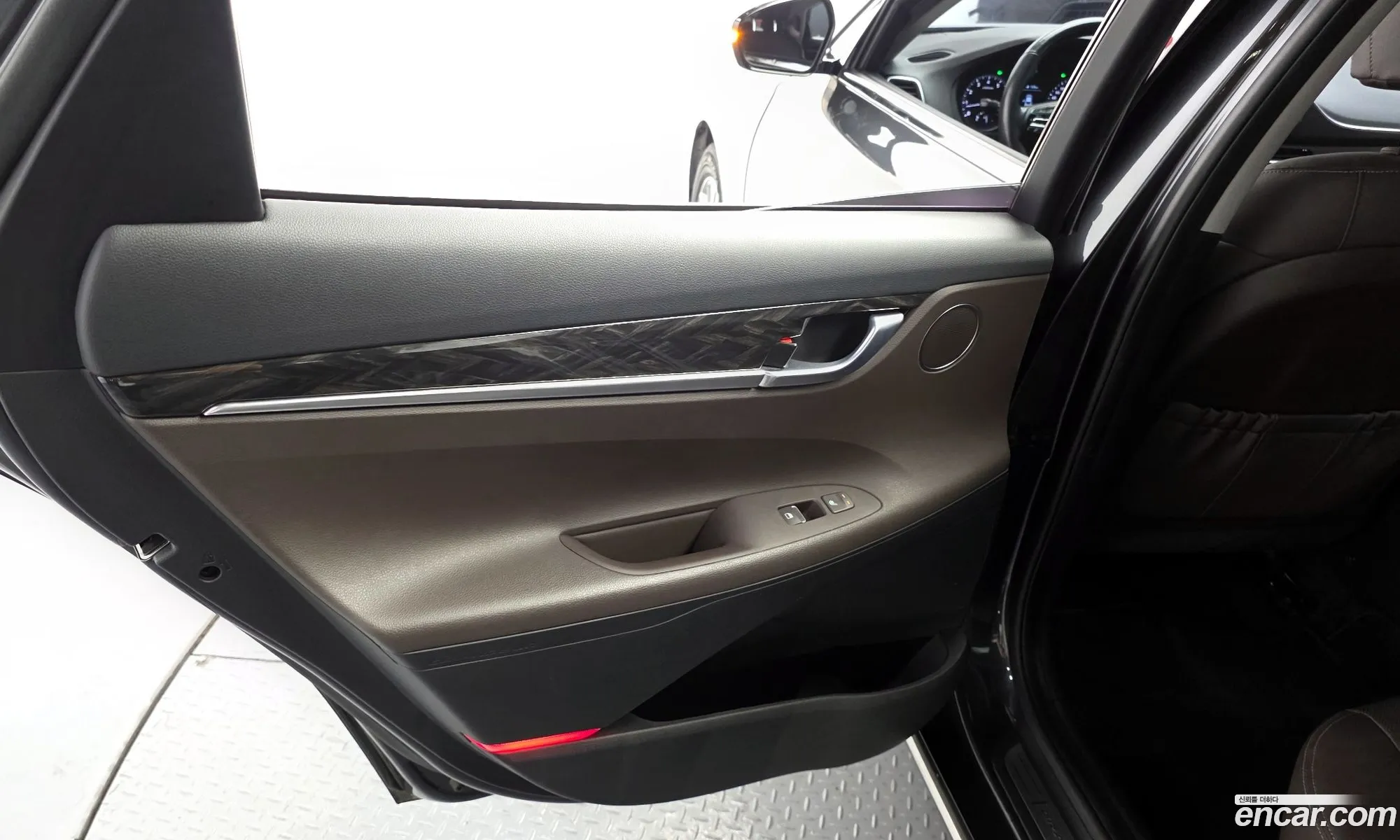 Hyundai Grandeur IG 2019 — 5