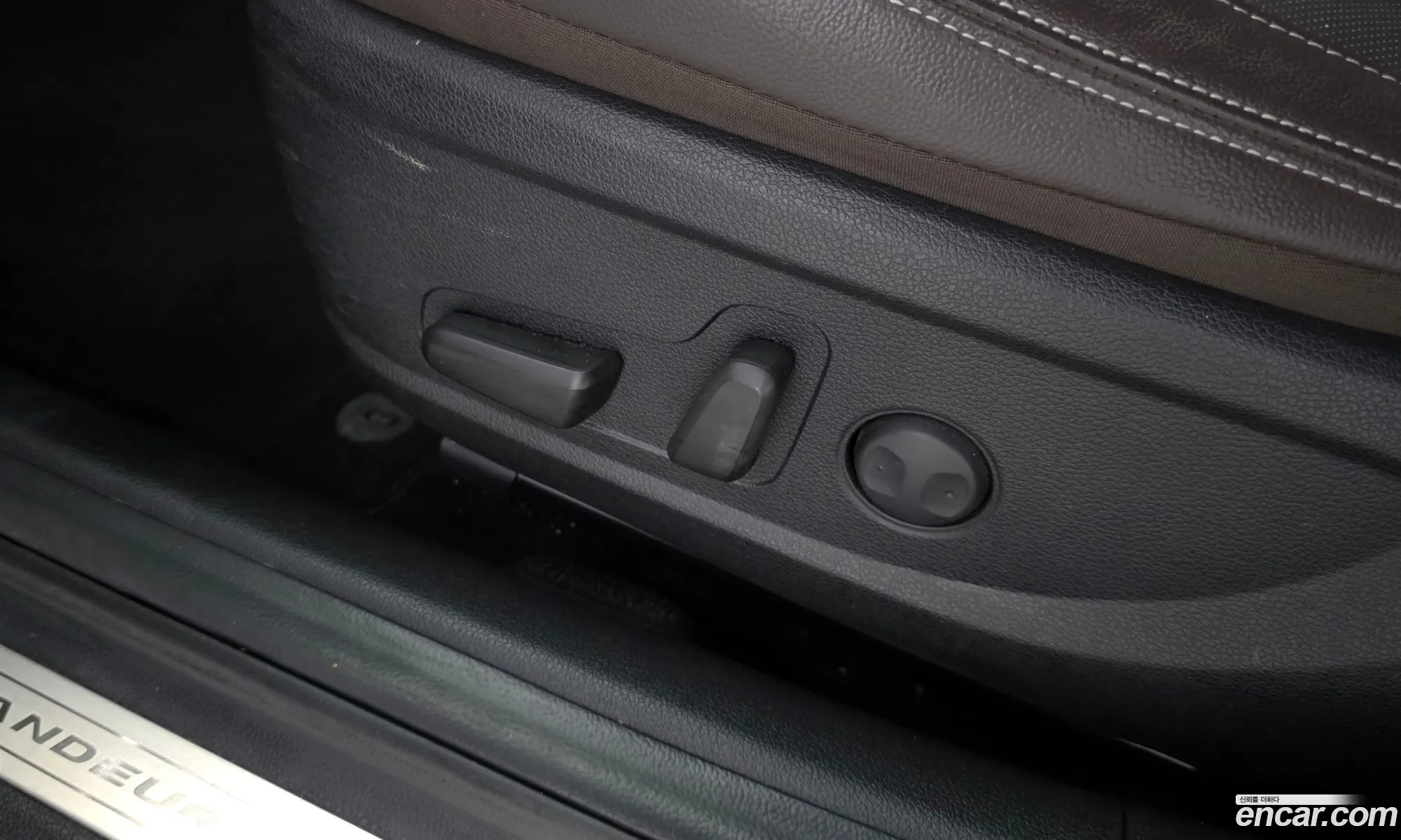 Hyundai Grandeur IG 2019 — 24