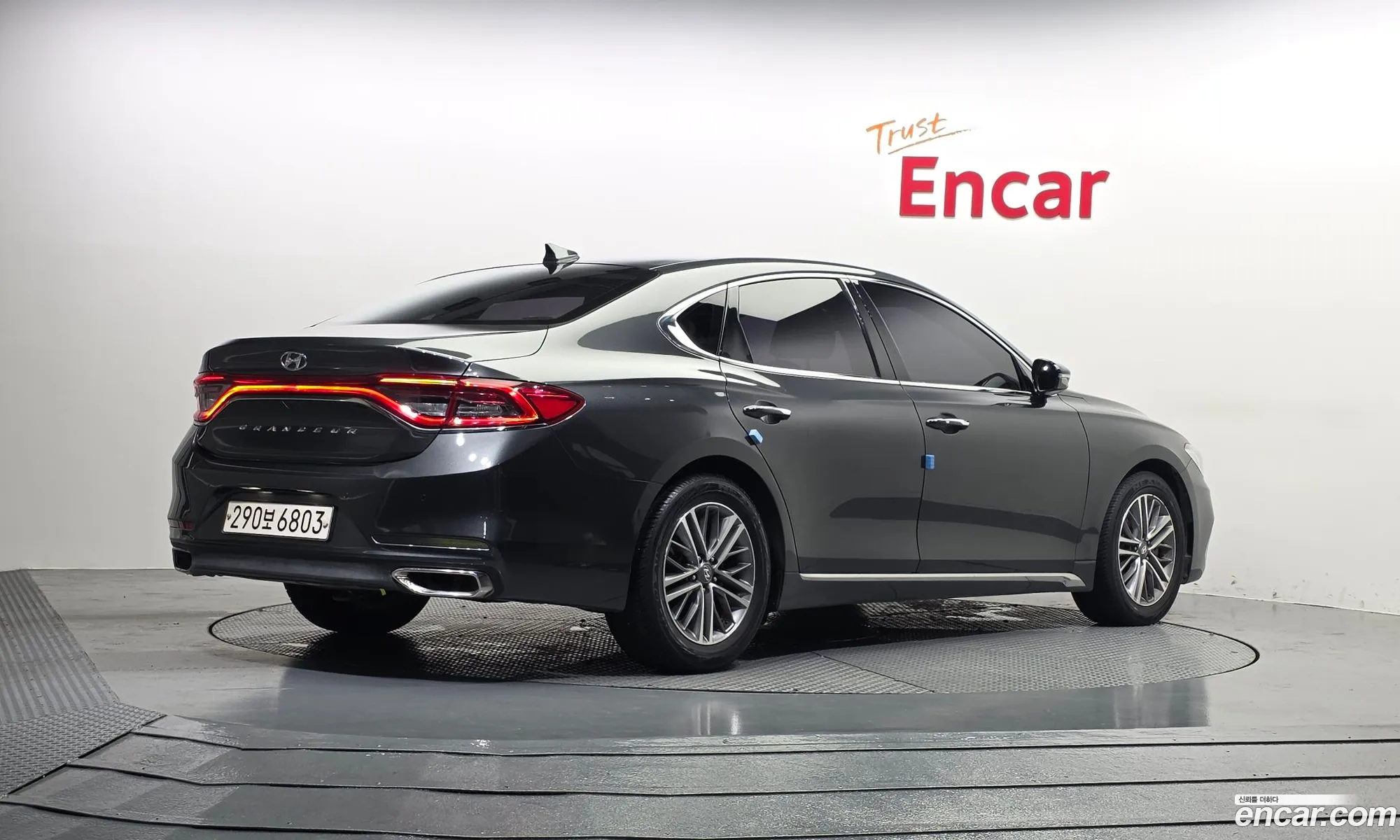 Hyundai Grandeur IG 2019 — 14