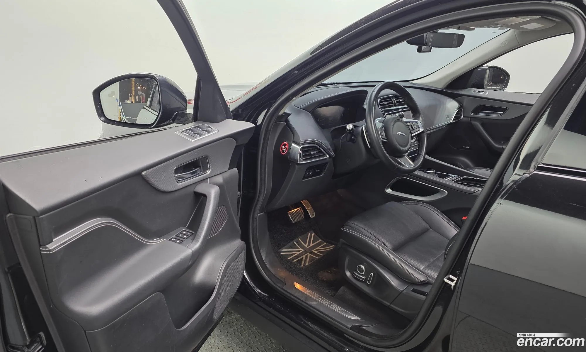 Jaguar F-Pace 2020 SADCA2BN1LA641580 — 35
