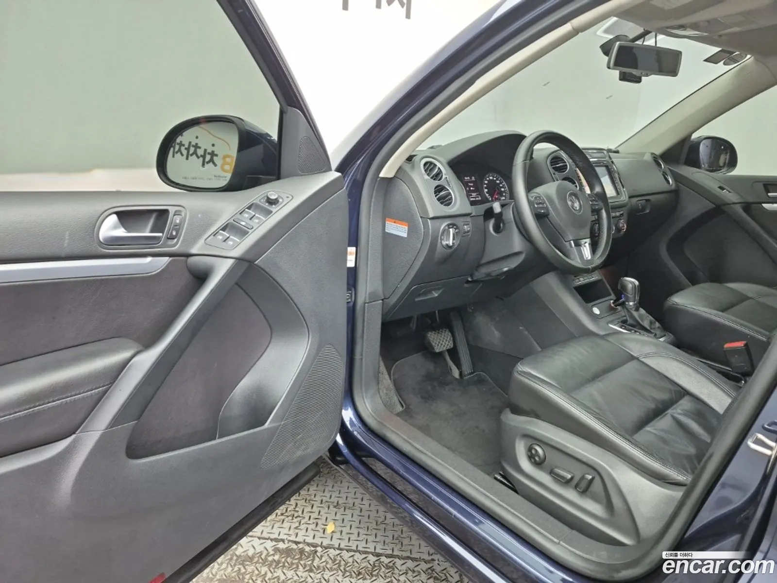 Volkswagen Tiguan 2015 — 18