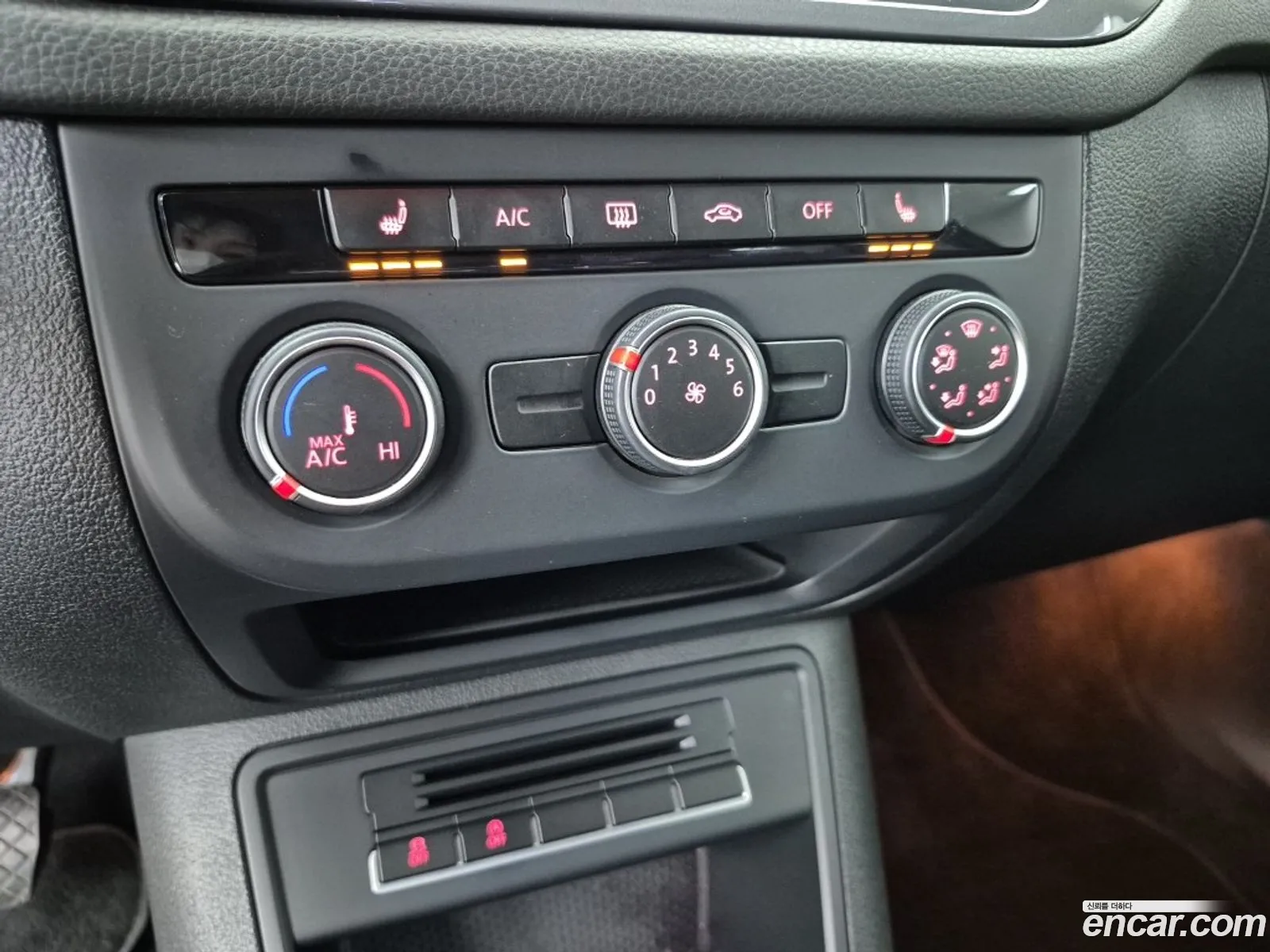 Volkswagen Tiguan 2015 — 12