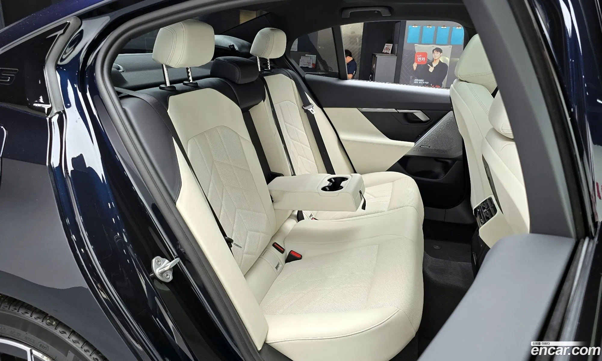 BMW 5 Series 2025 WBA21FJ00SCT99417 — 2