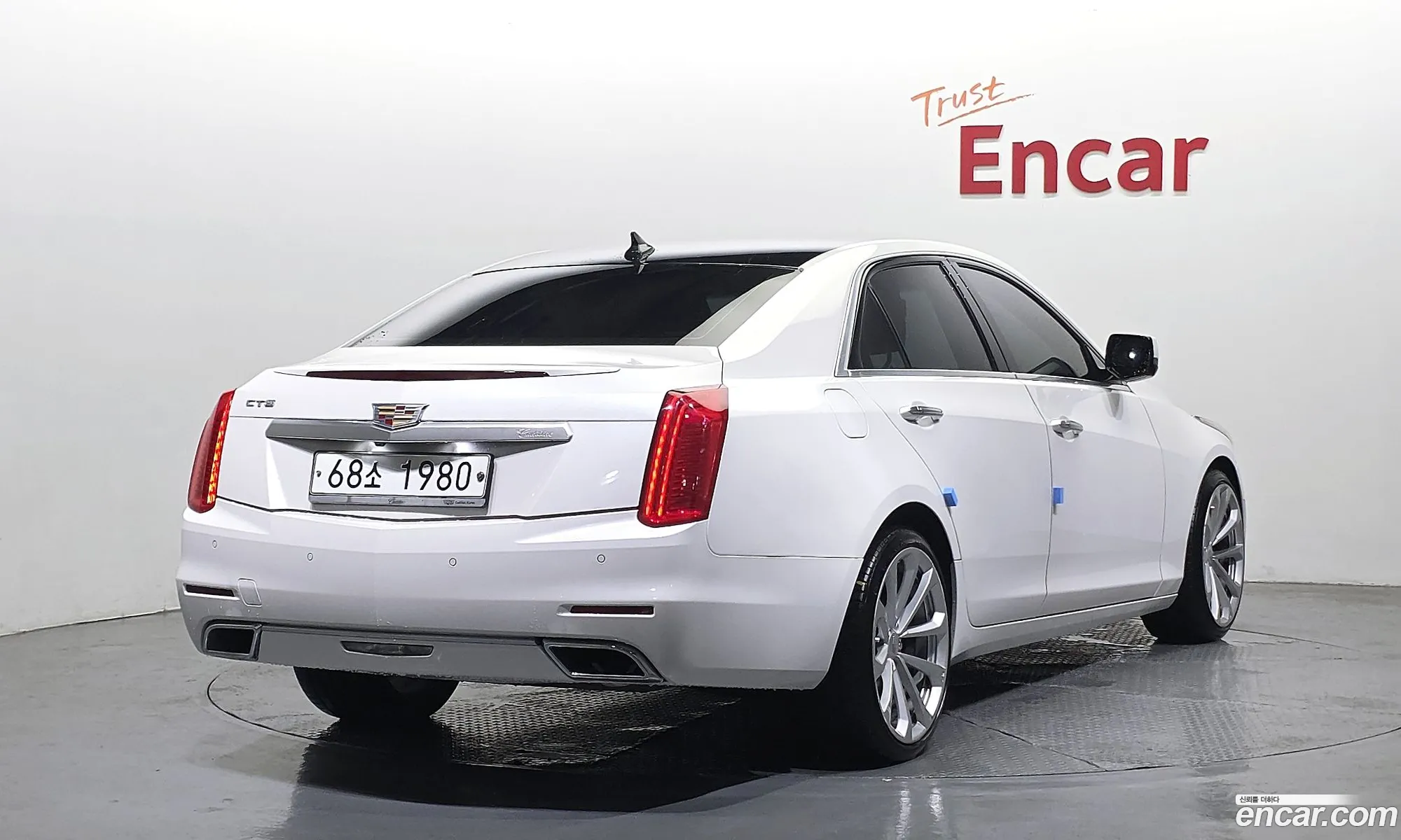 Cadillac CTS 2018 1G6A85SX0J0176751 — 16