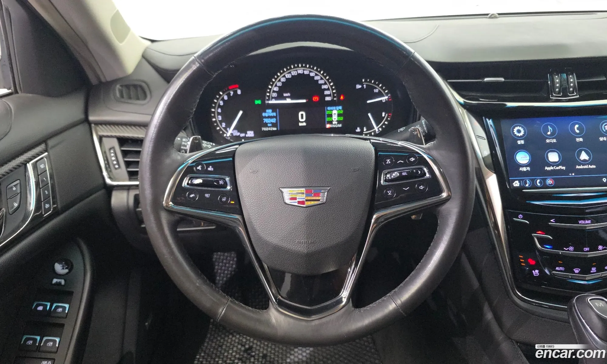Cadillac CTS 2018 1G6A85SX0J0176751 — 20