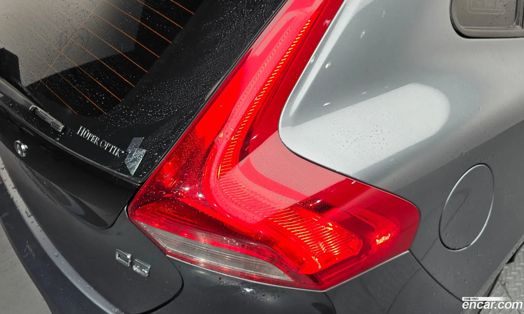 Volvo V40 2018 YV1MV79K0J2463541 — 18