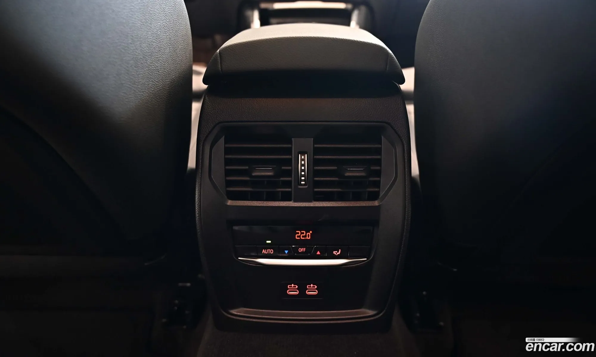 BMW 3 Series 2025 — 13