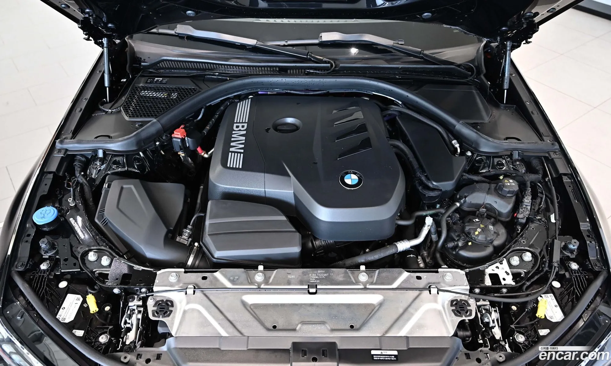 BMW 3 Series 2025 — 9