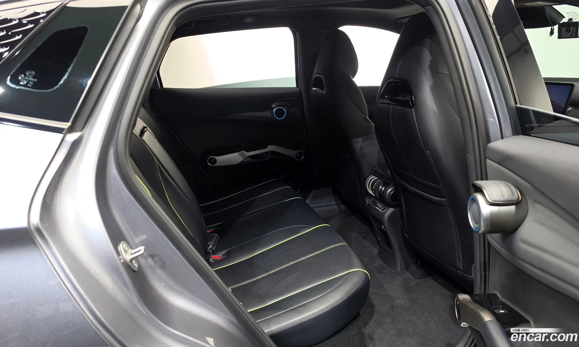 BYD Atto 3 2025 LGXCE4CB7S2008190 — 27