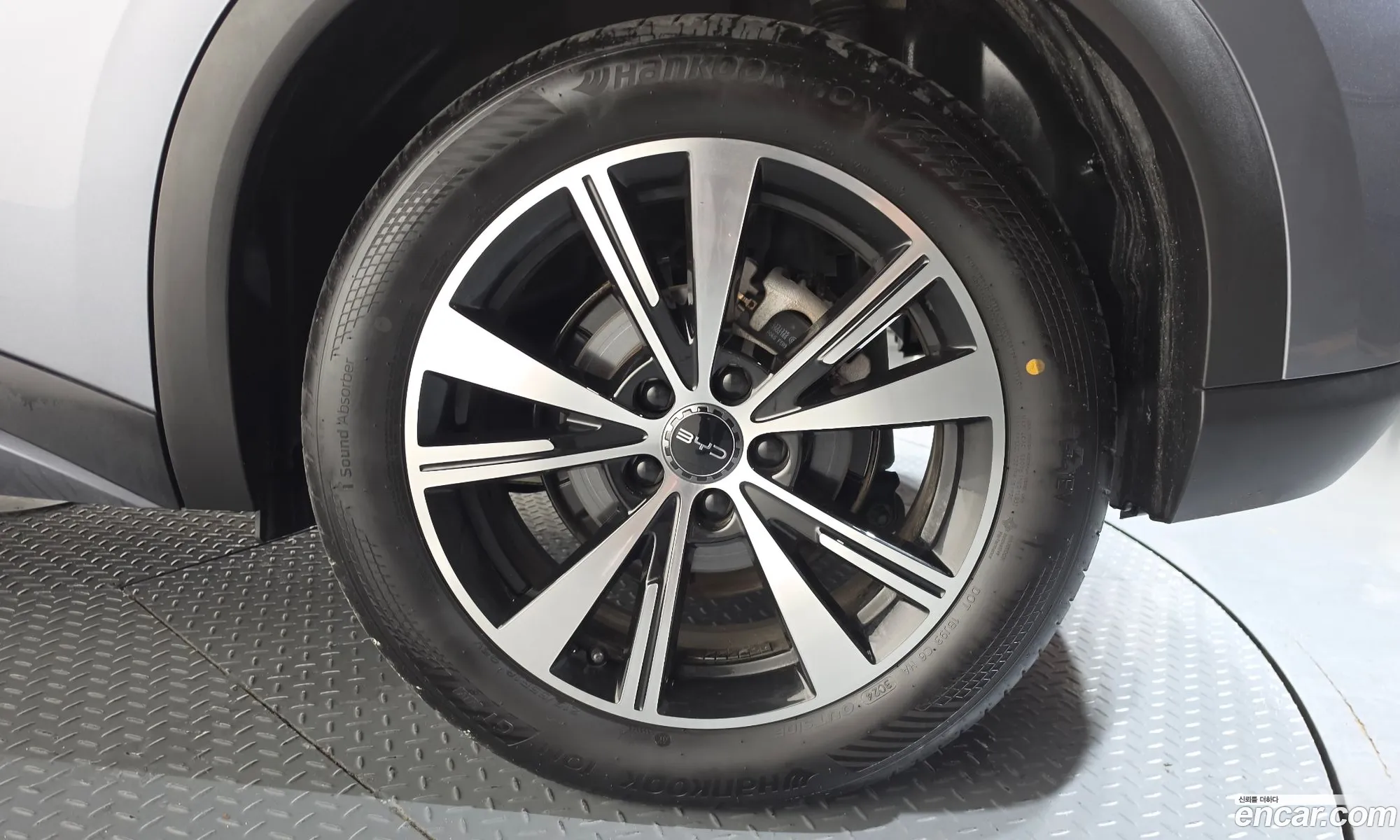 BYD Atto 3 2025 LGXCE4CB7S2008190 — 9