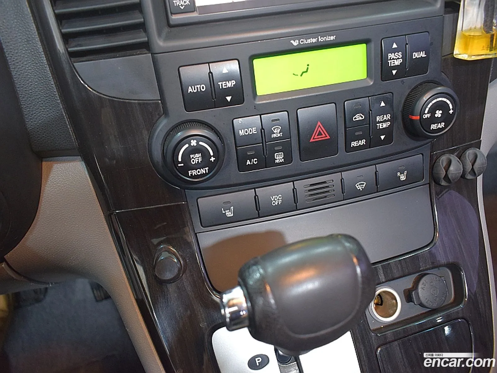 Kia Carnival R 2010 — 8