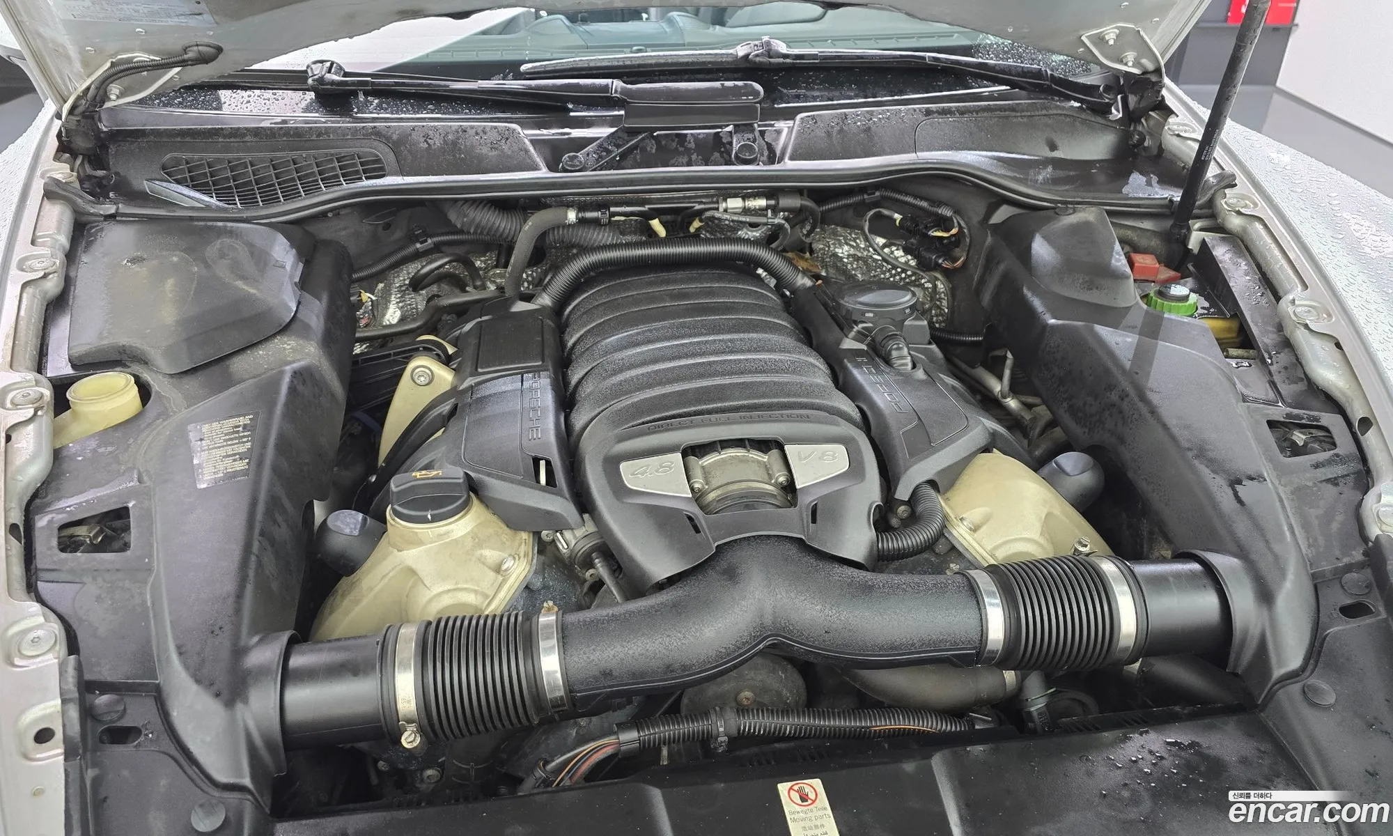 Porsche Cayenne 2011 WP1AB2928BLA50708 — 2