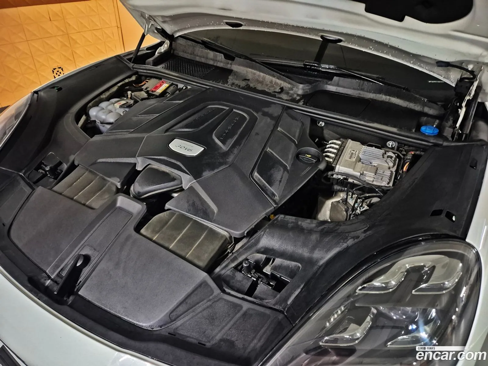 Porsche Cayenne 2019 — 8
