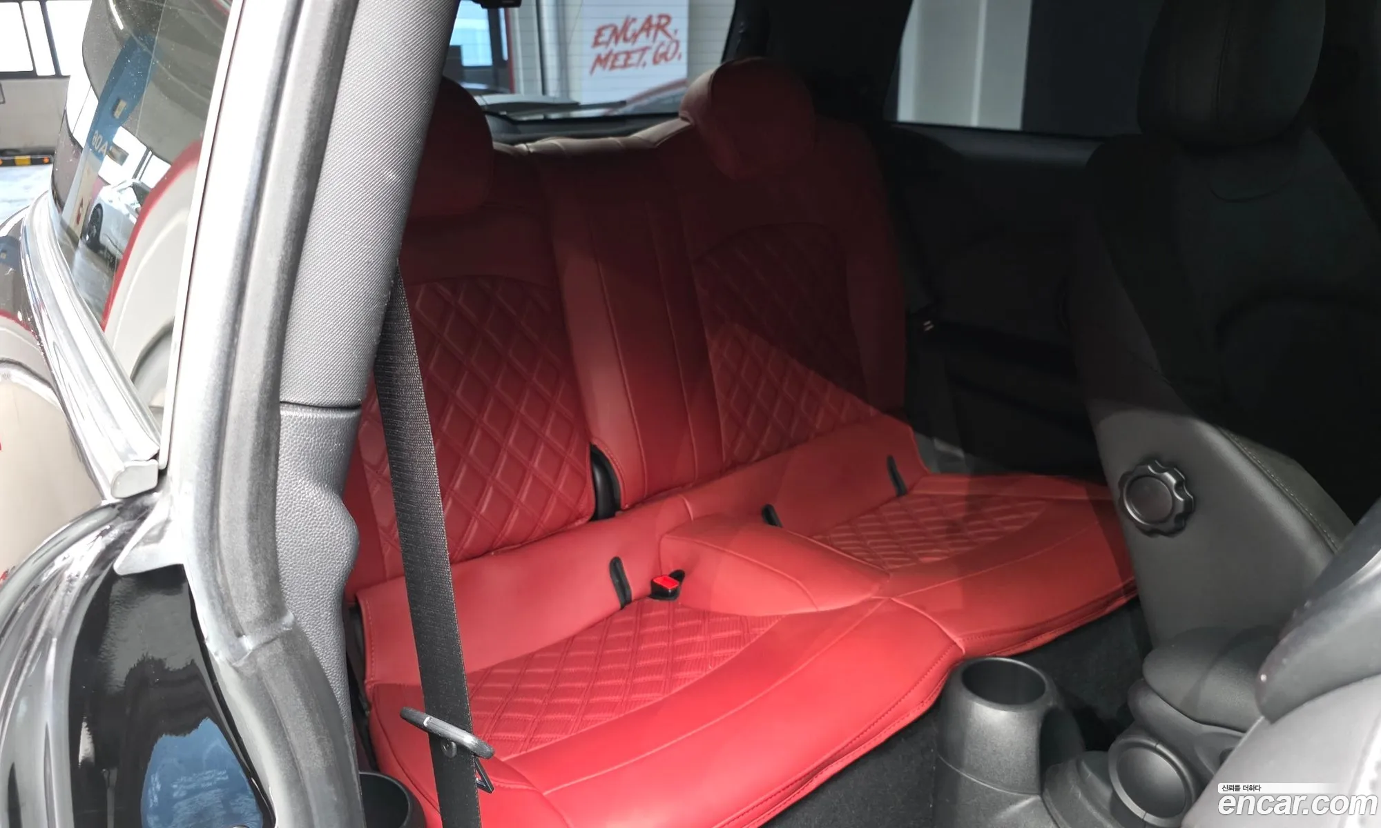 Mini Cooper Electric 2022 WMW11DJ03N2S47660 — 4