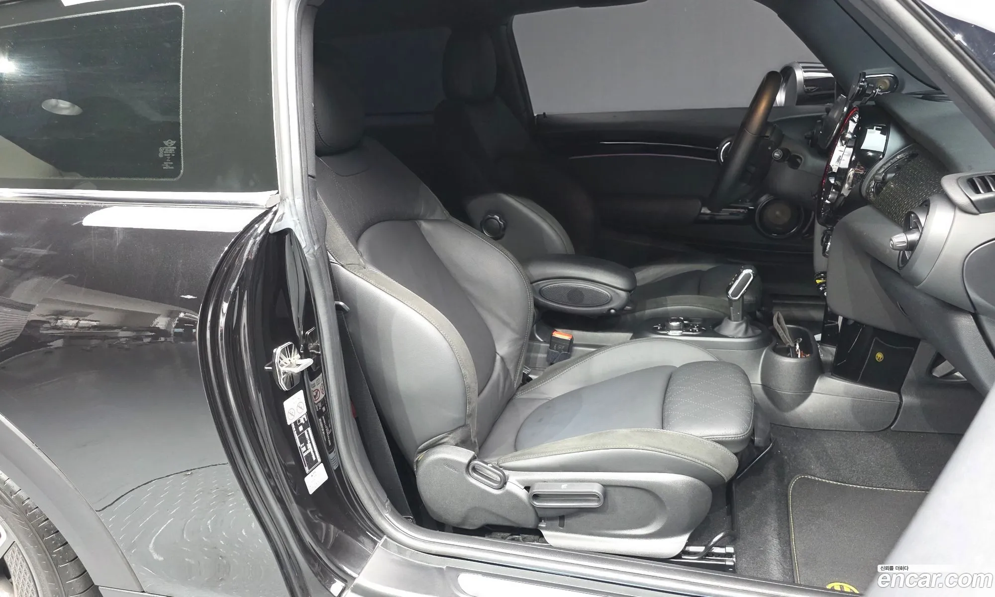 Mini Cooper Electric 2022 WMW11DJ03N2S47660 — 14