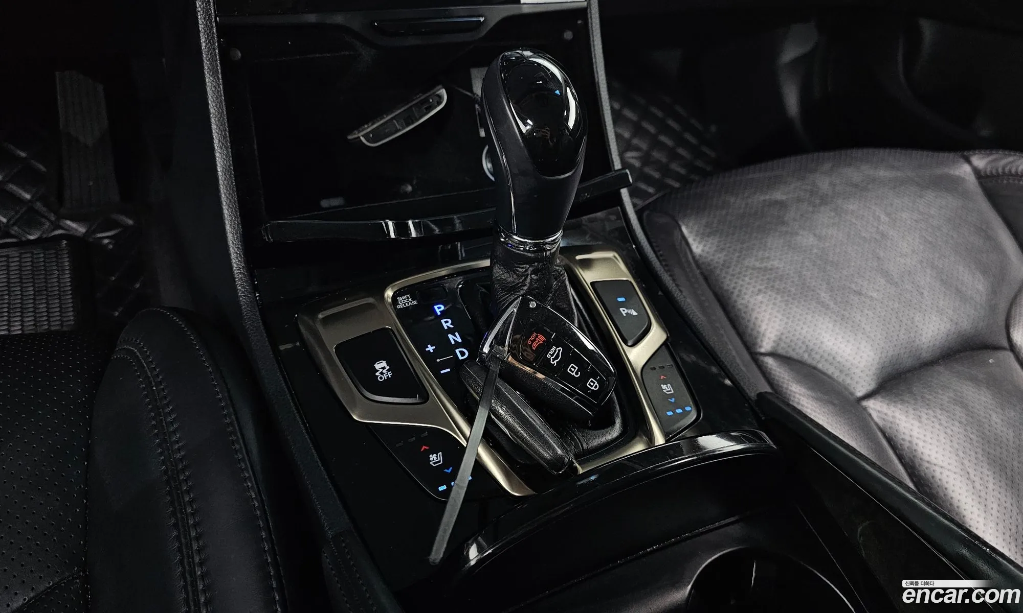 Hyundai Grandeur HG 2012 — 22