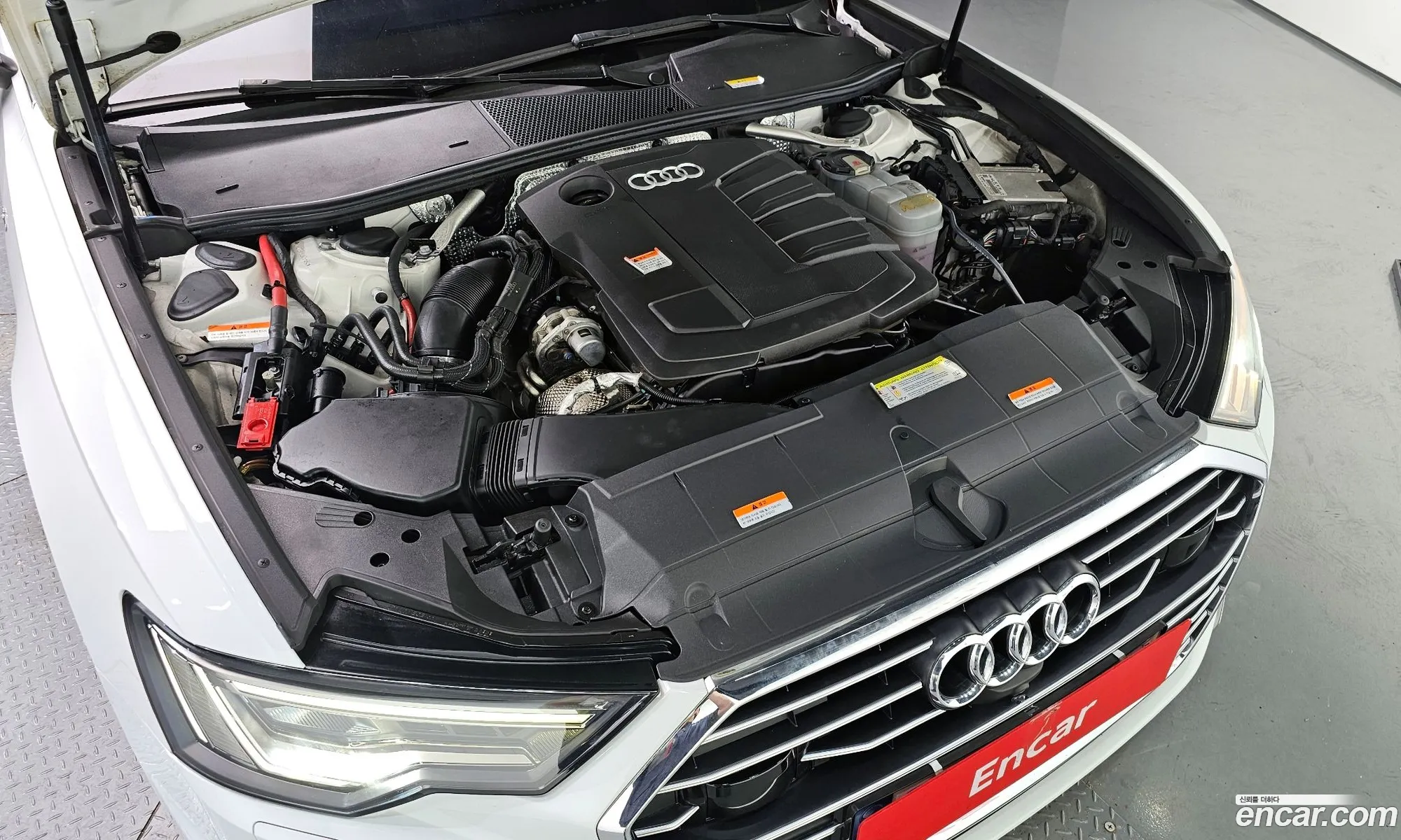Audi A6 2020 WAUZZZF21LN061694 — 30