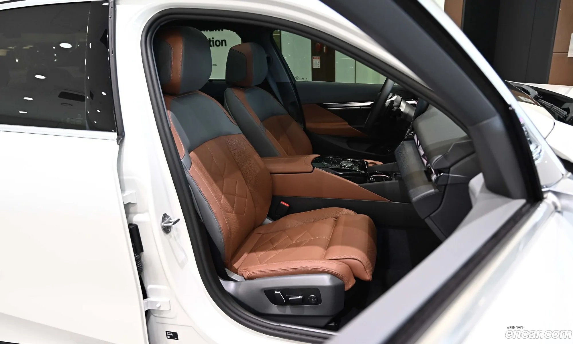 BMW 5 Series 2025 — 4