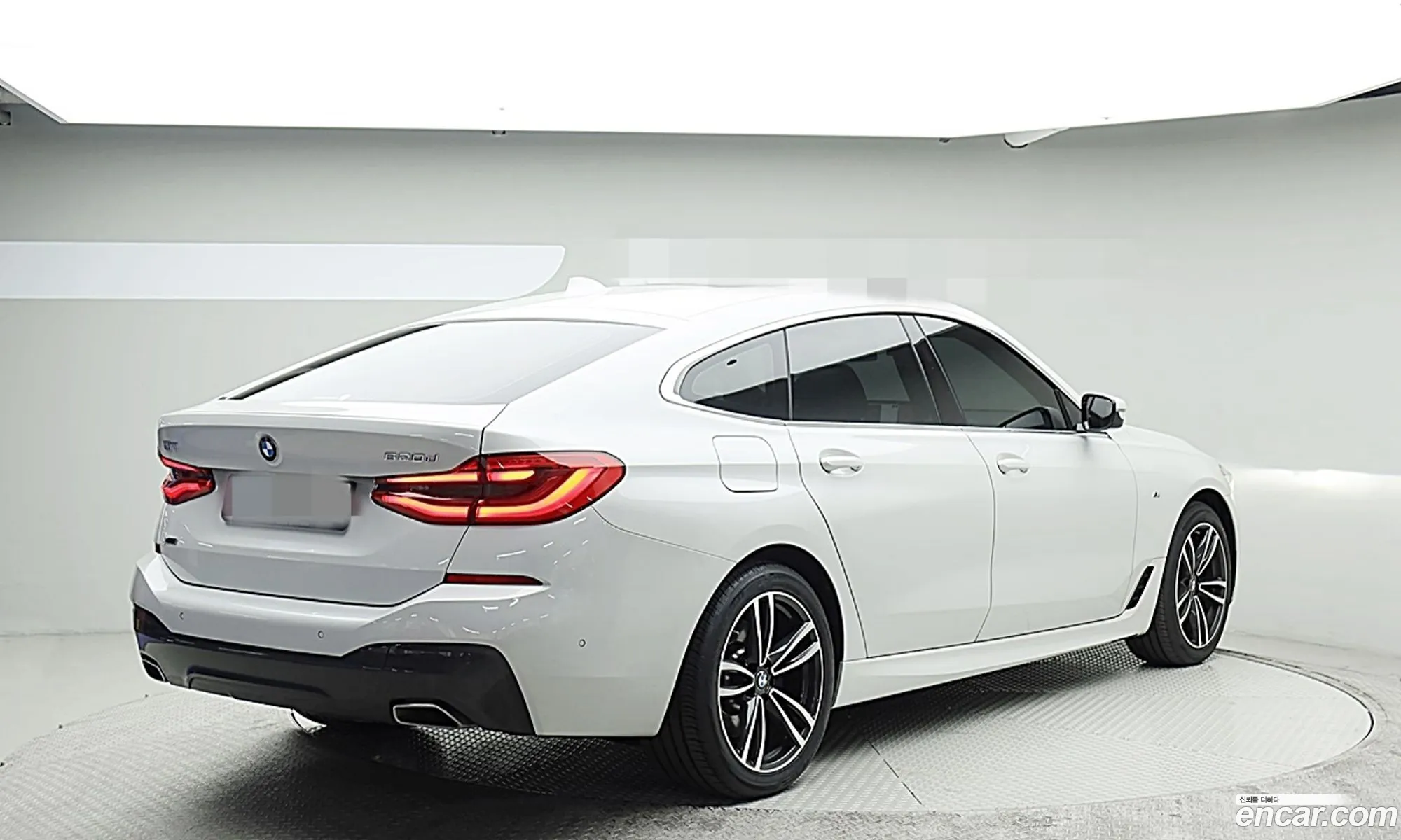 BMW 6 Series GT 2022 — 10