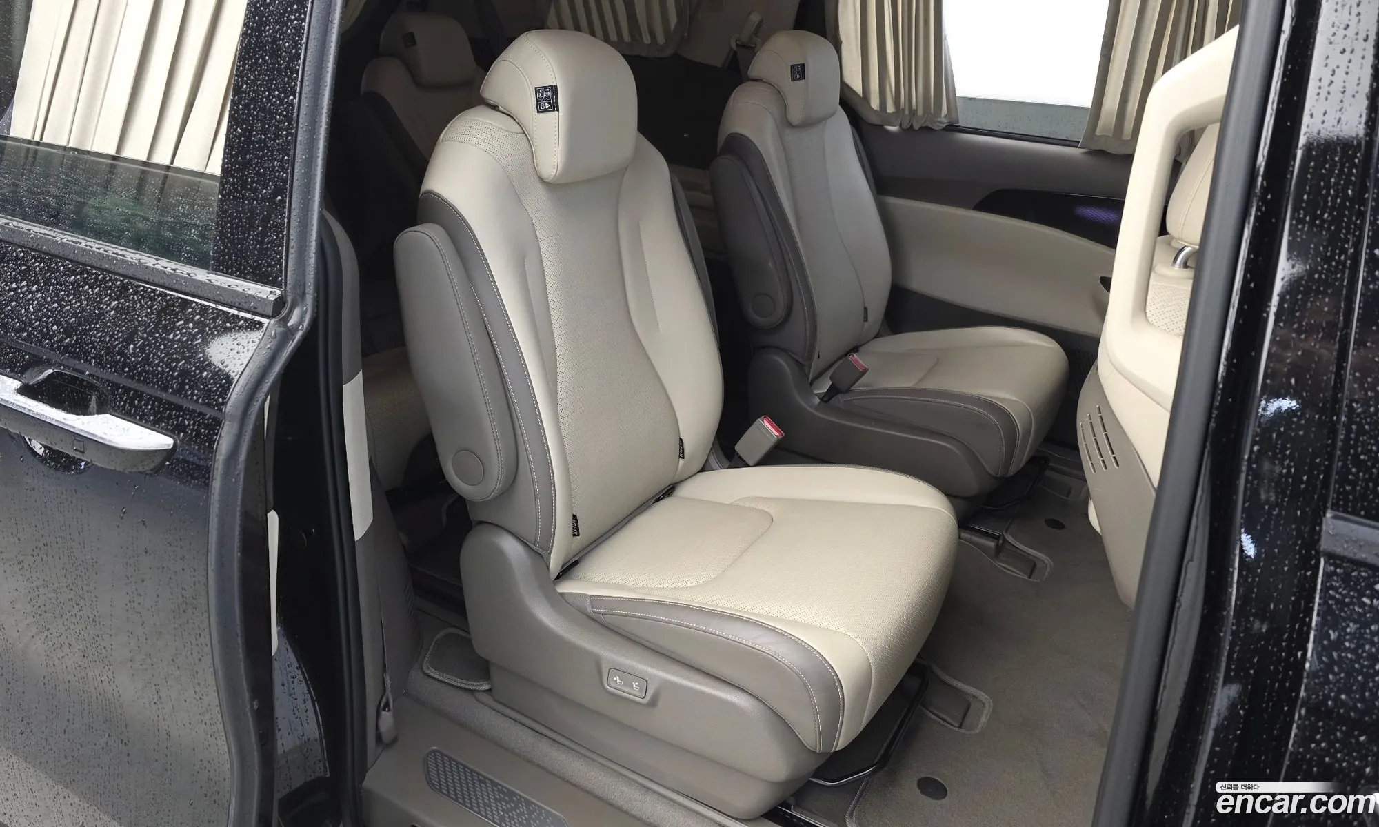 Kia Carnival 2023 — 31