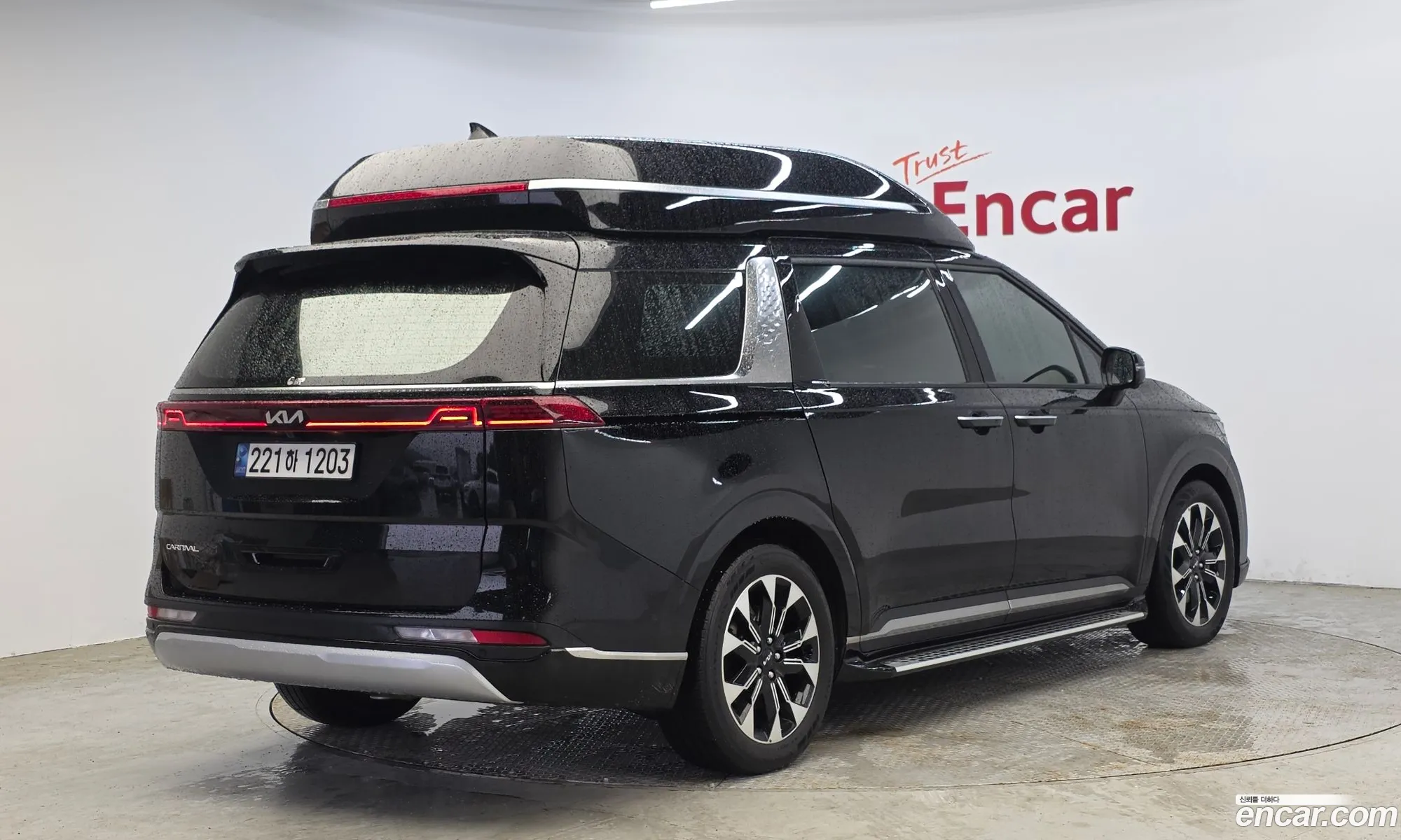Kia Carnival 2023 — 8