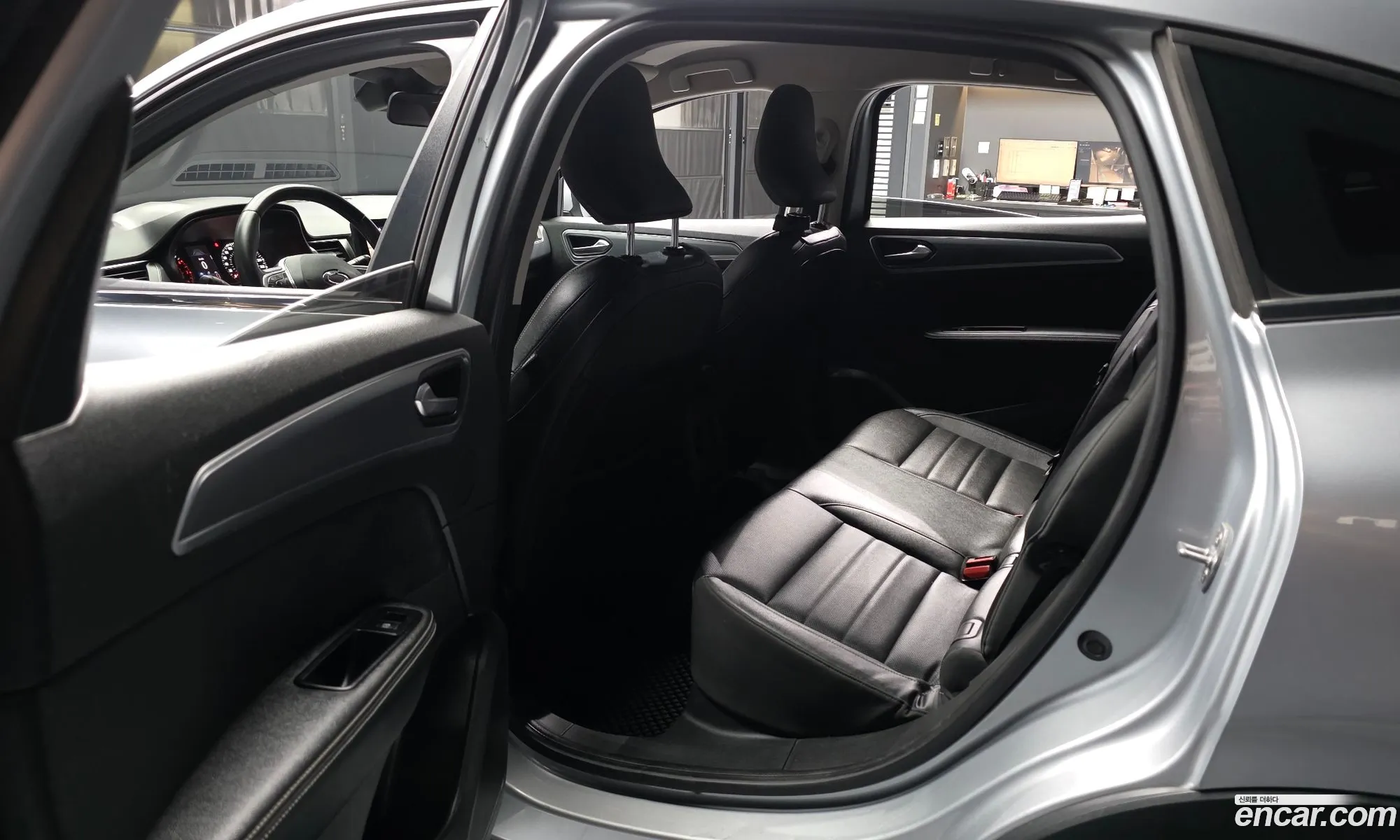 Renault Korea (Samsung) XM3 2020 — 10