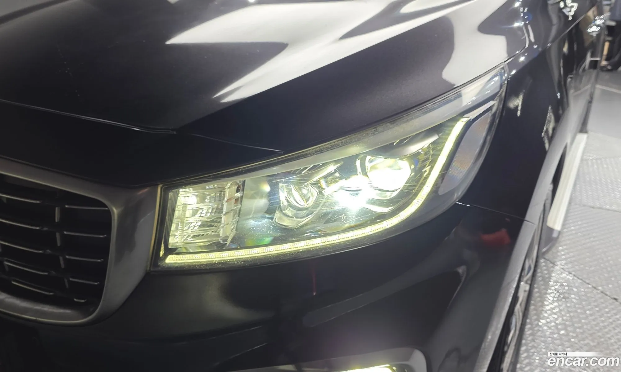 Kia Carnival 2018 — 10