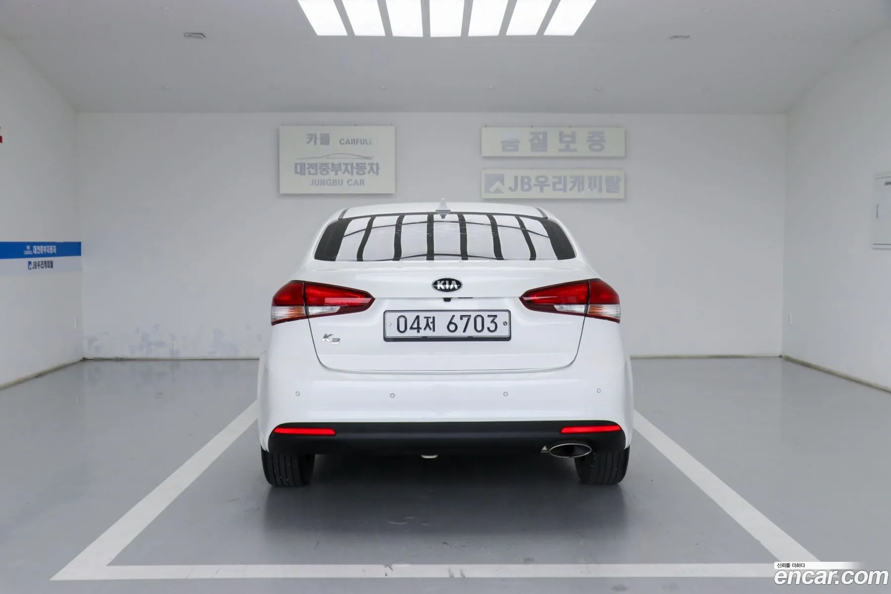 Kia K3 2018 — 3
