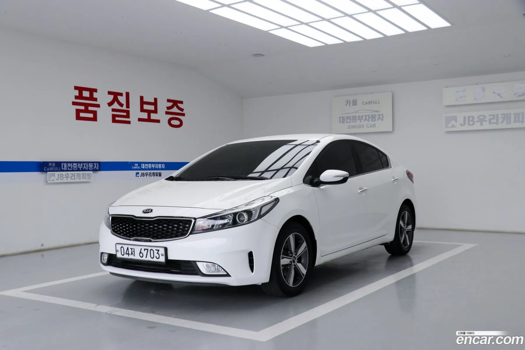 Kia K3 2018 — 20