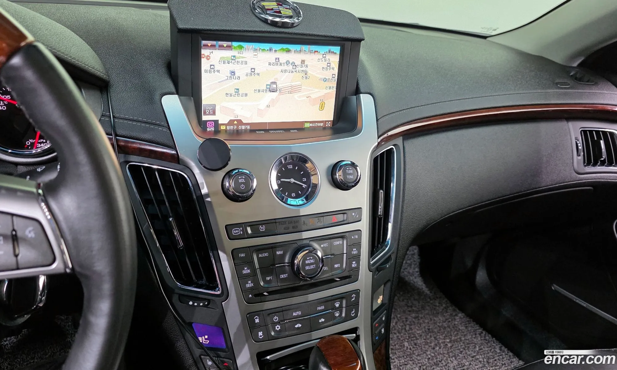 Cadillac CTS 2011 1G6D95ED6B0135022 — 2