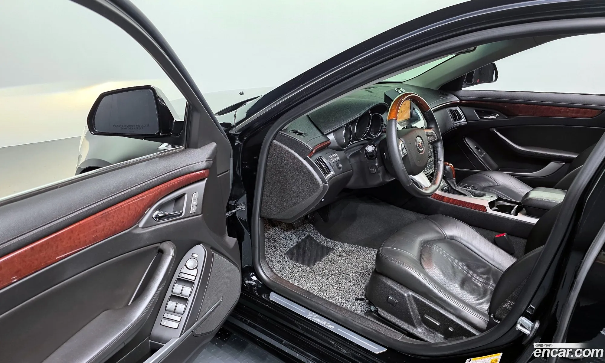 Cadillac CTS 2011 1G6D95ED6B0135022 — 13