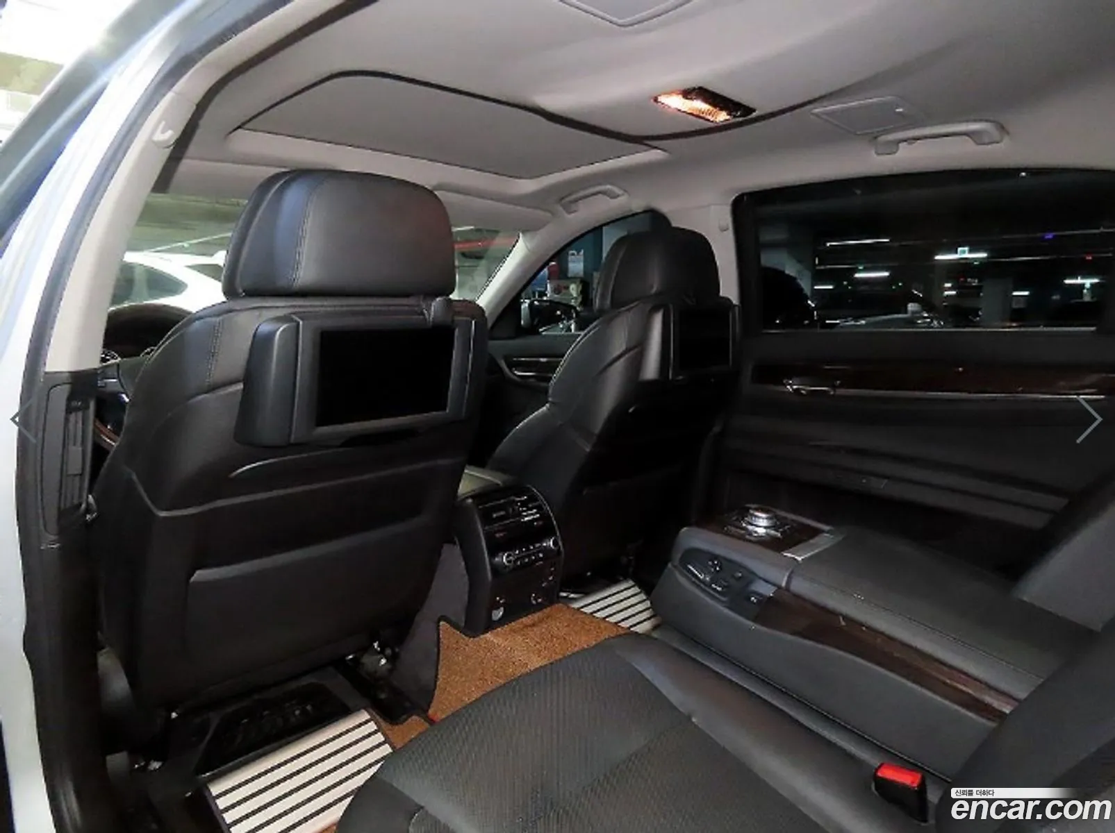 BMW 7 Series 2009 — 9