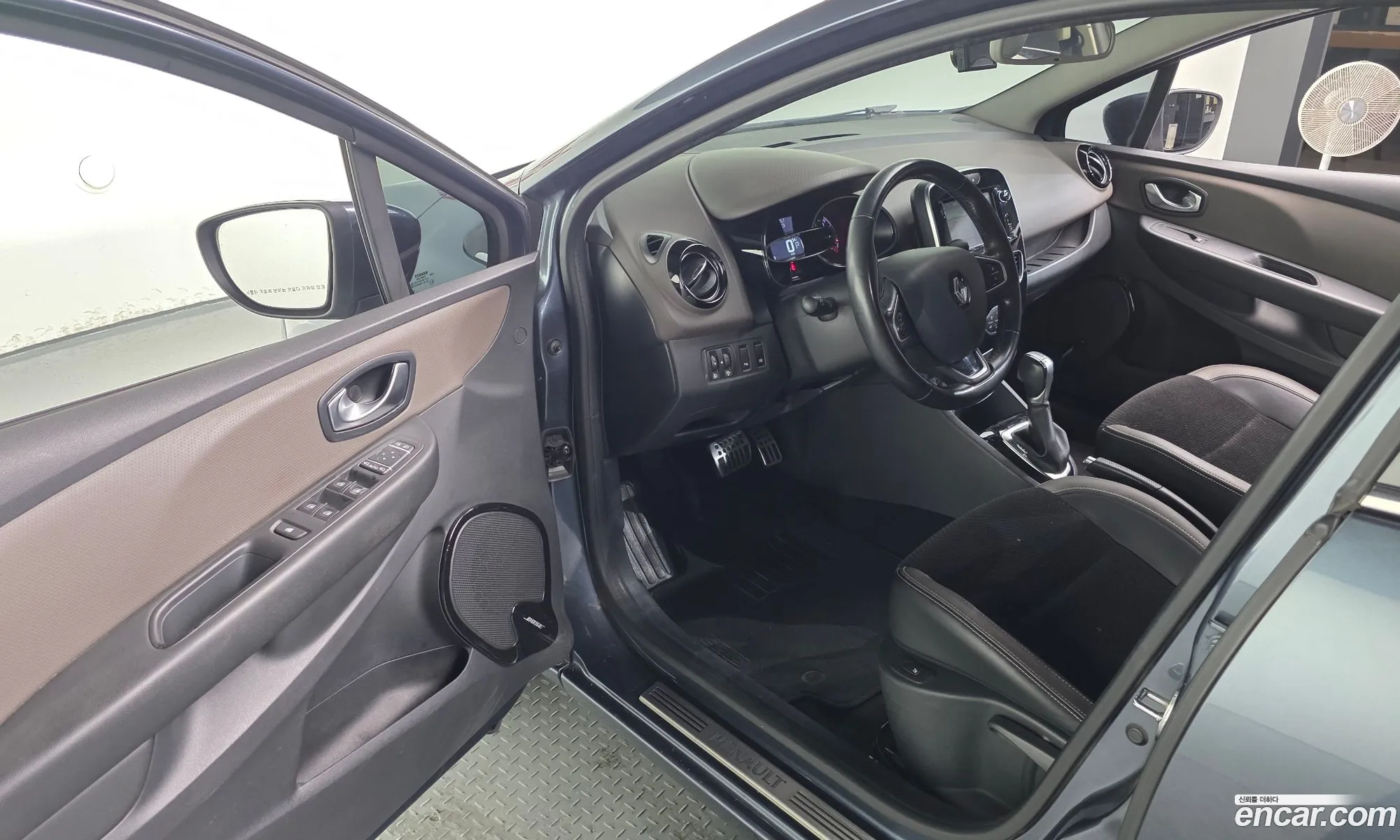 Renault Korea (Samsung) Clio 2018 — 12
