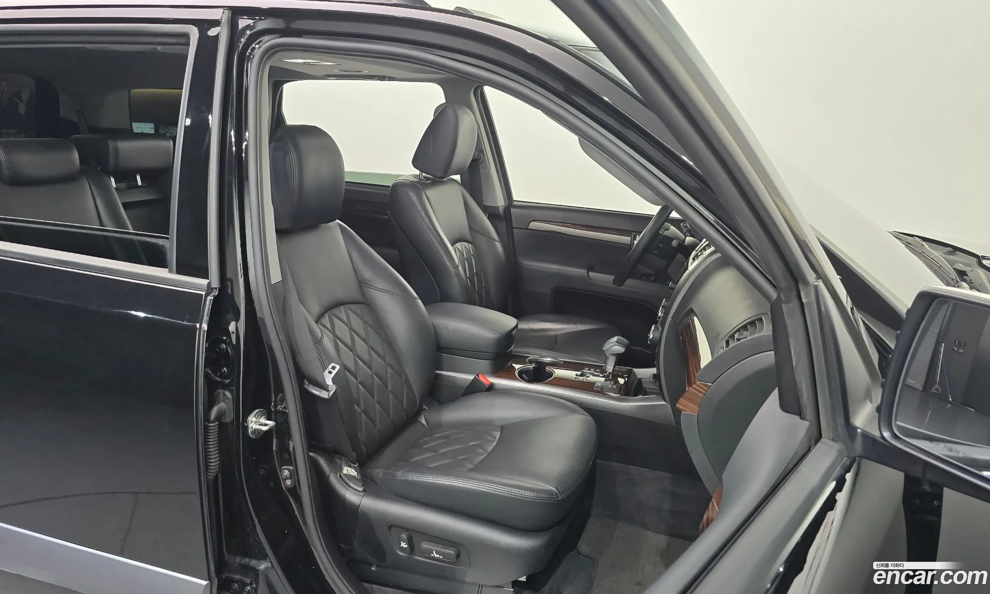 Kia Mohave 2017 — 31
