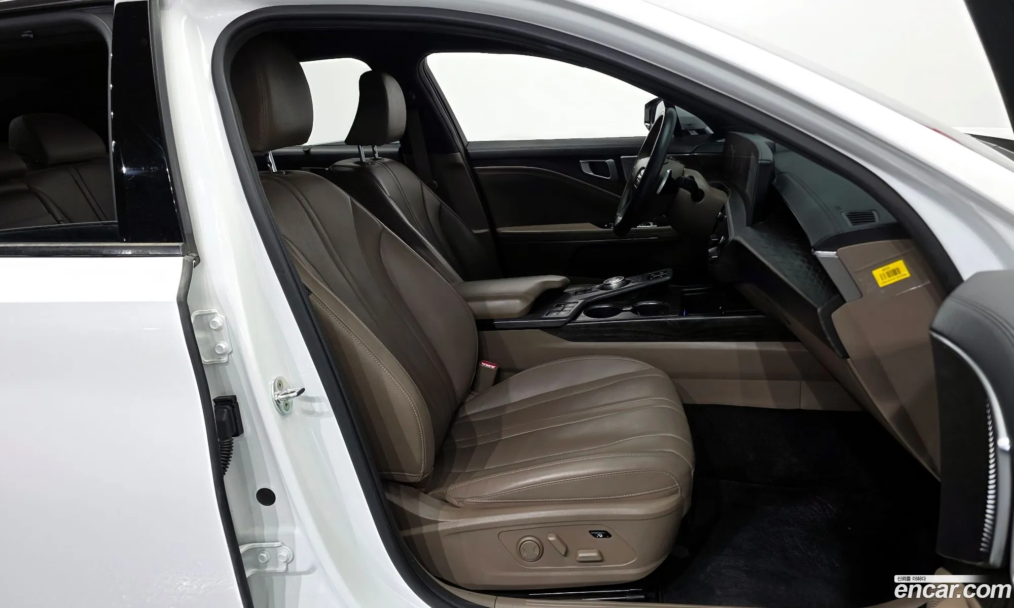 Kia K8 2021 — 29