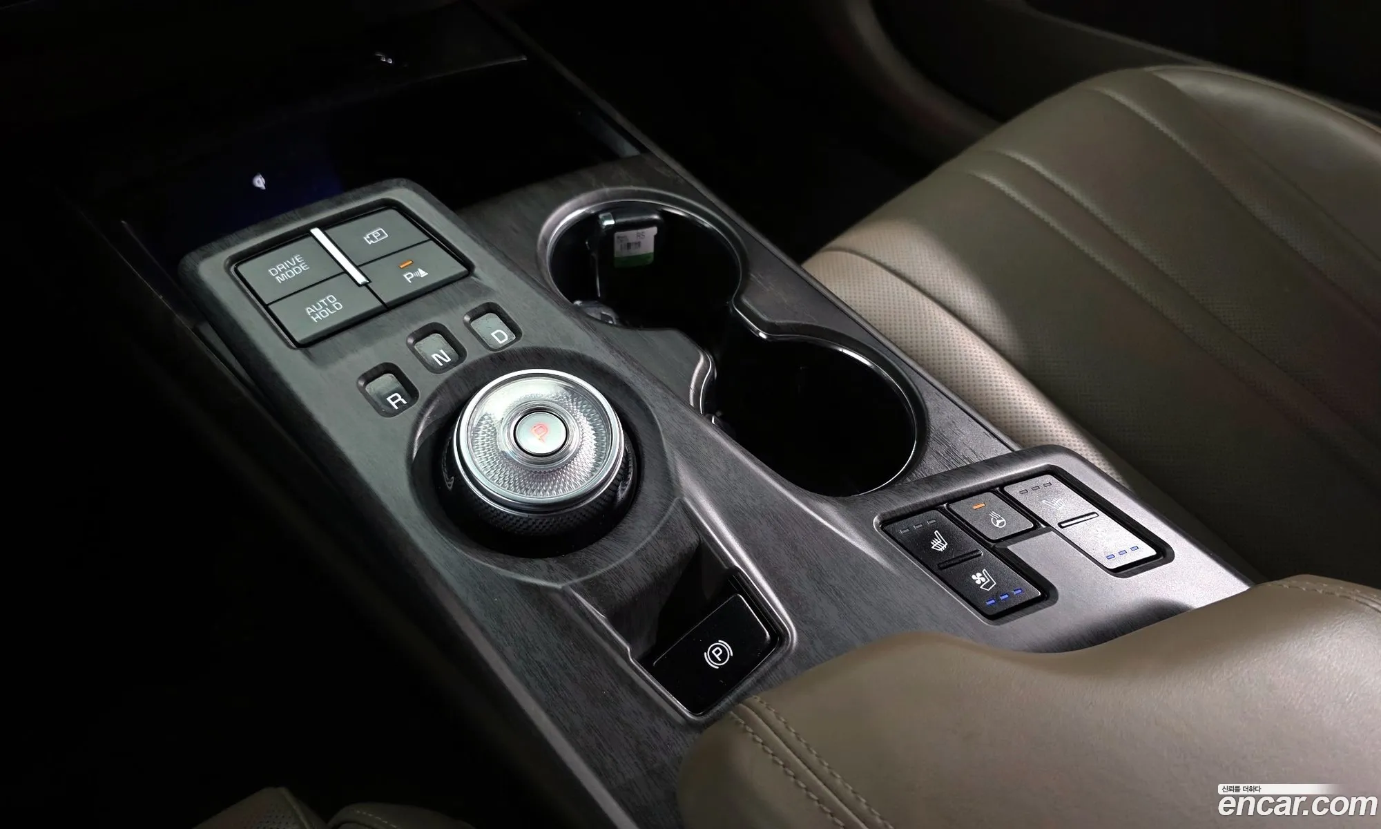 Kia K8 2021 — 24