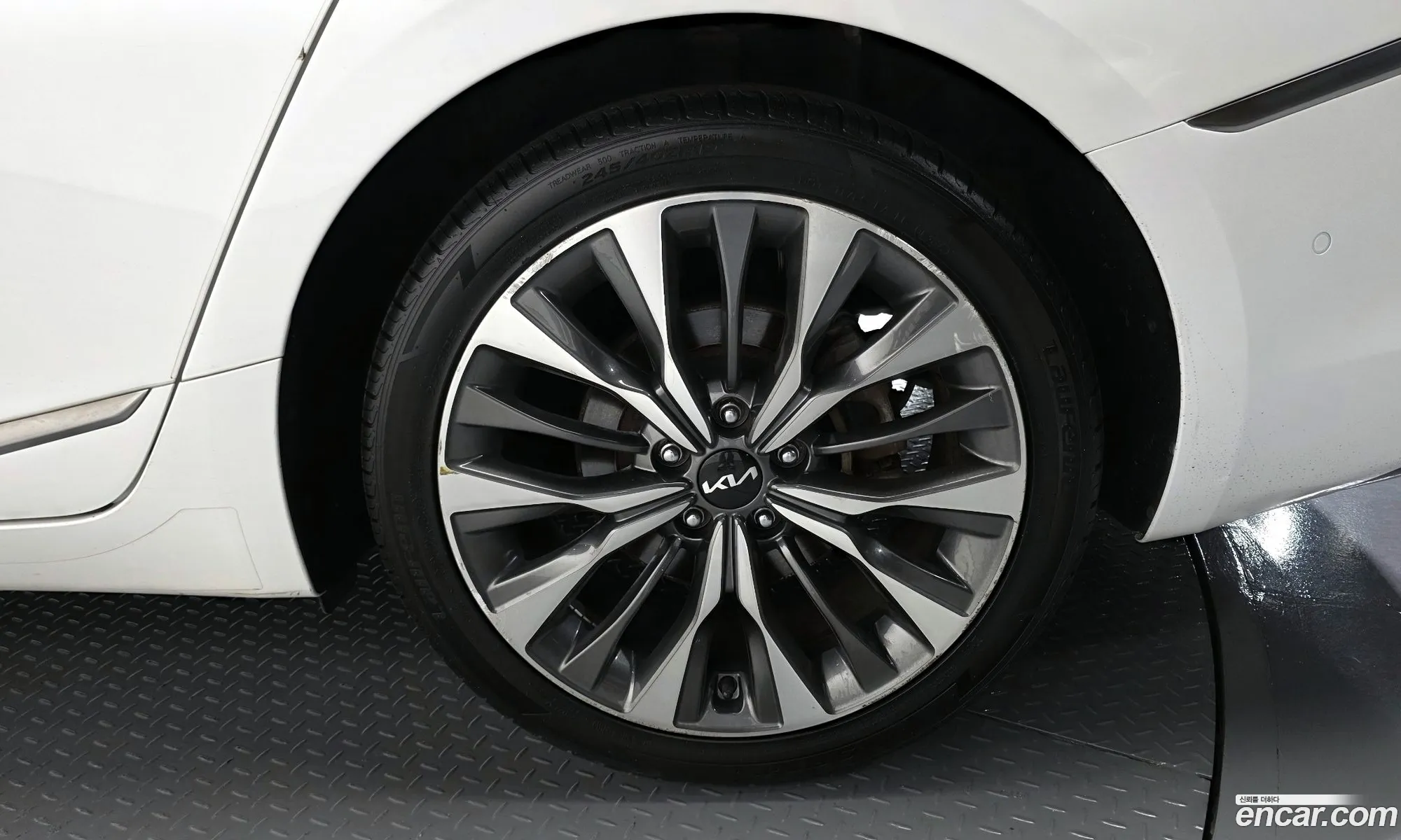 Kia K8 2021 — 20