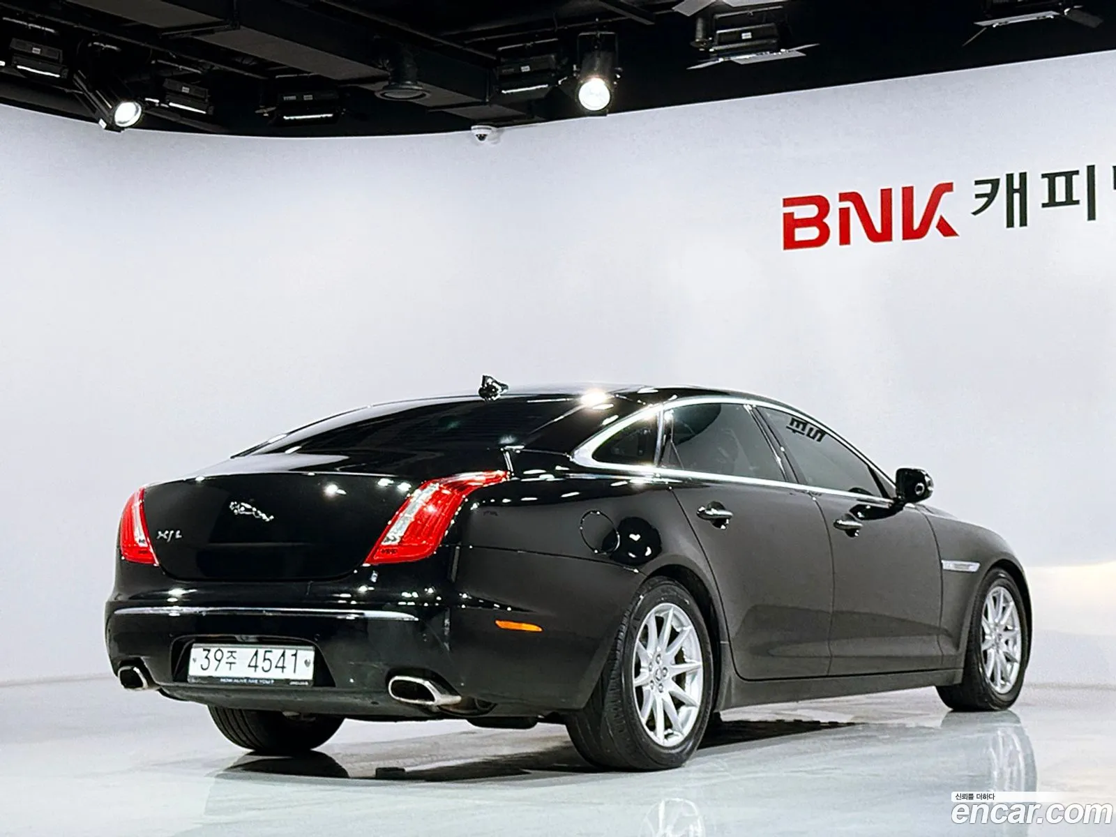 Jaguar XJ 2013 — 10