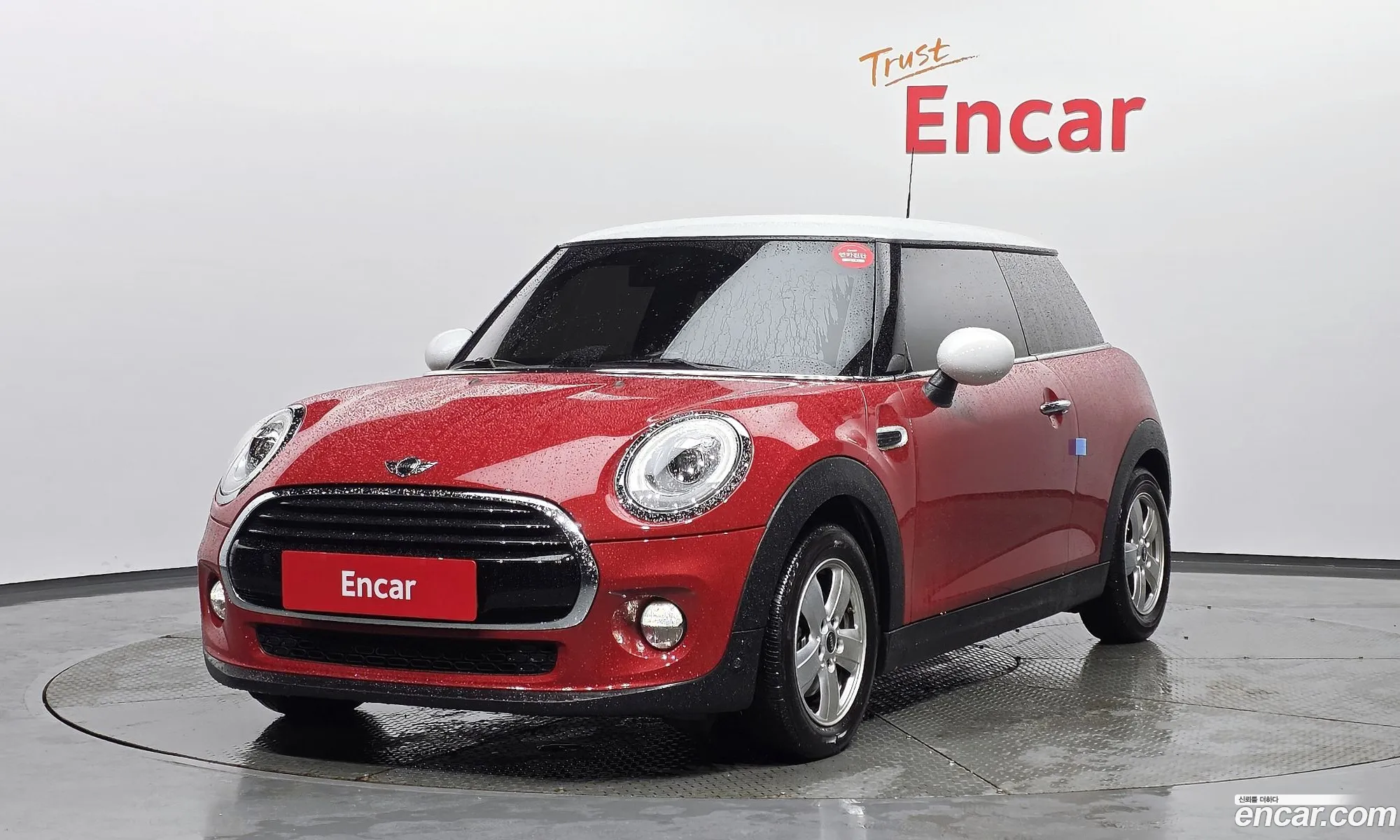 Mini Cooper 2018 WMWXP5108J2H39323 — 18