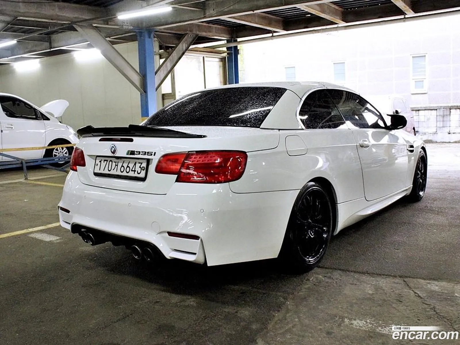 BMW 3 Series 2011 — 2