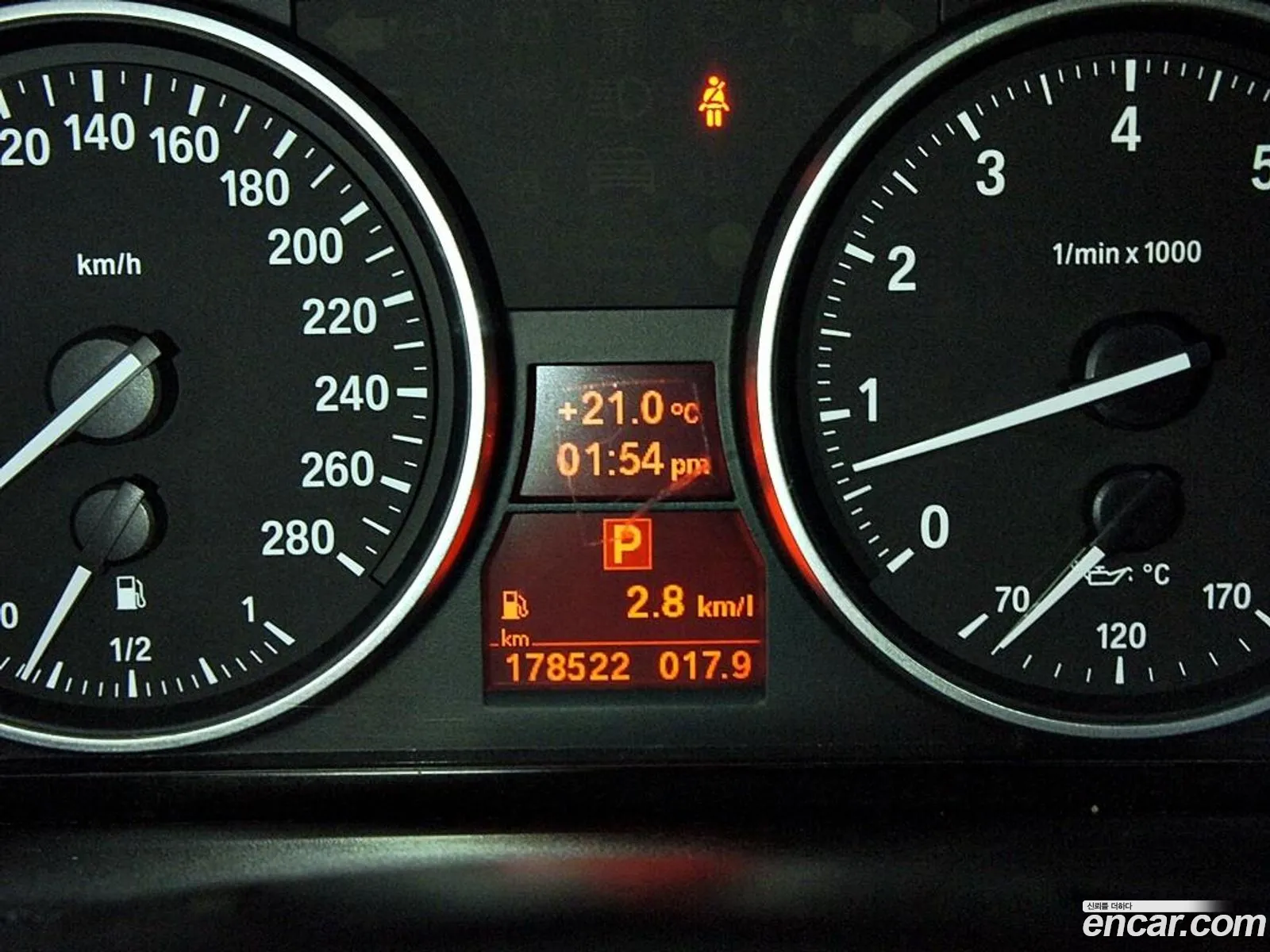 BMW 3 Series 2011 — 19