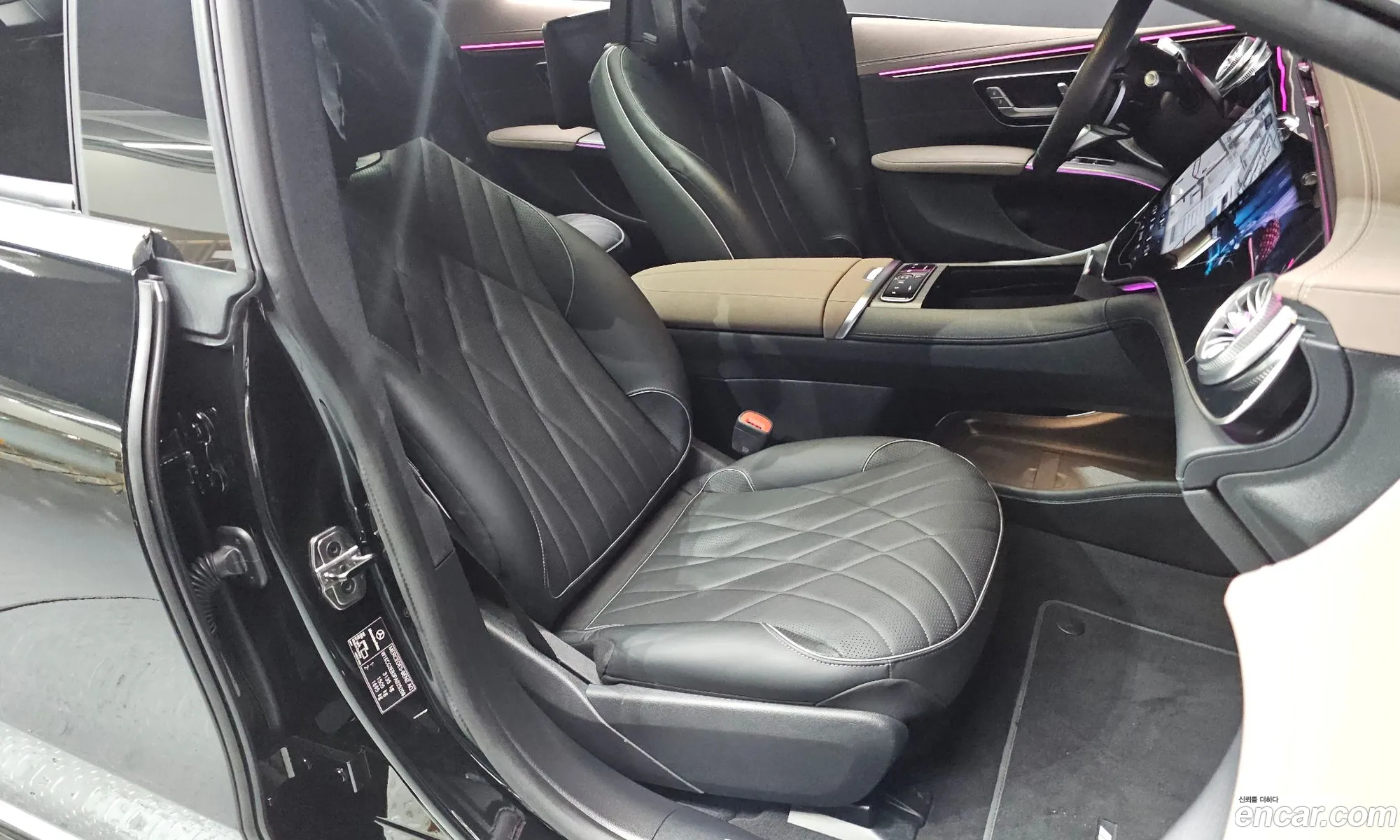 Mercedes-Benz EQS V297 2022 — 36