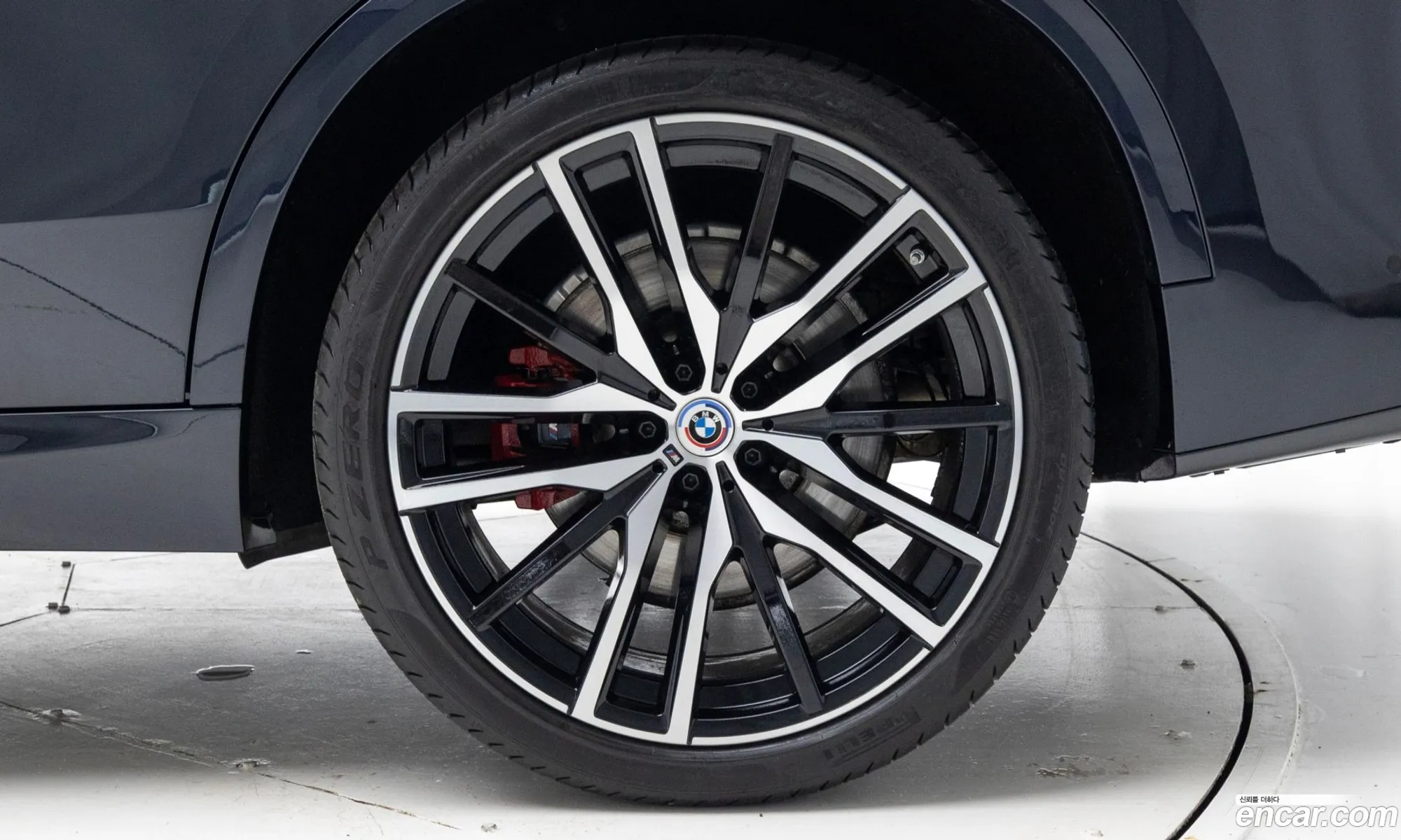 BMW X5 2022 — 5